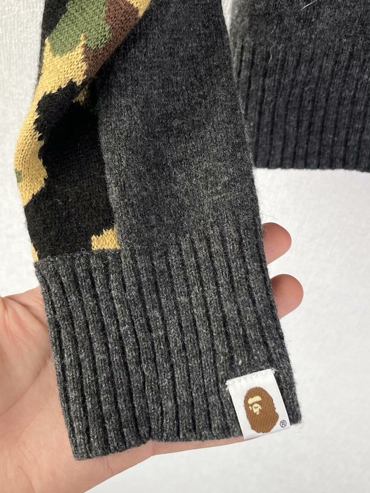 Bape BAPE Vintage Wool Hooded Gray Camo Cardigan Size US S / EU 44-46 / 1 - 5 Thumbnail