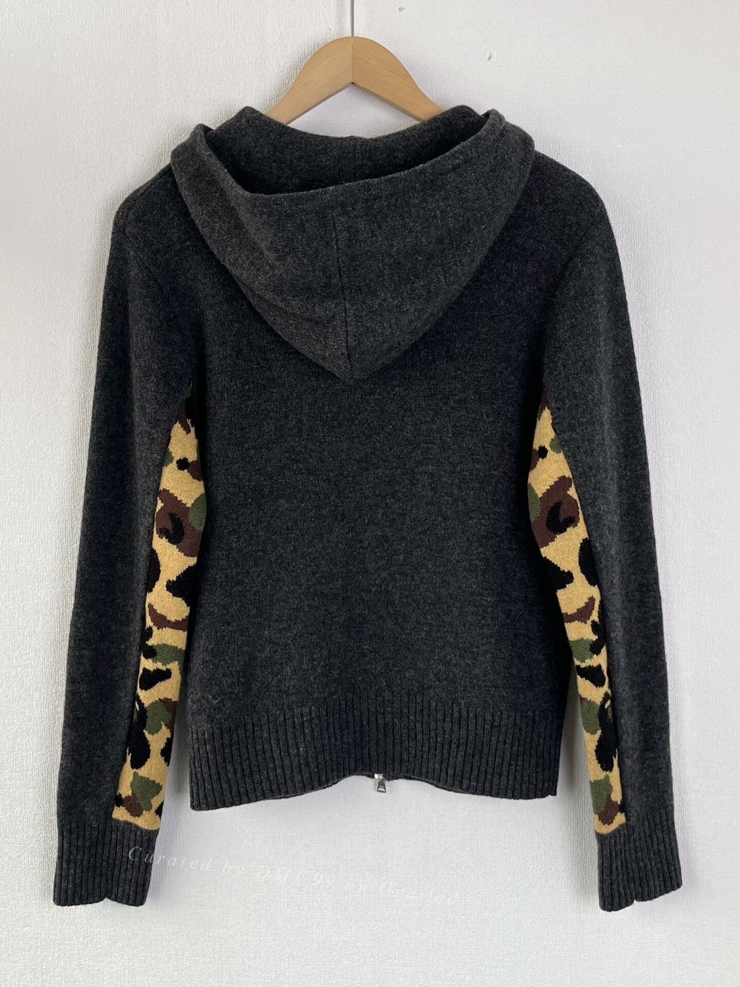 Bape BAPE Vintage Wool Hooded Gray Camo Cardigan Size US S / EU 44-46 / 1 - 2 Thumbnail