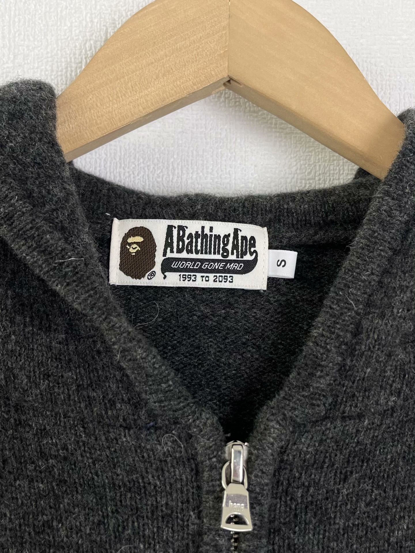 Bape BAPE Vintage Wool Hooded Gray Camo Cardigan Size US S / EU 44-46 / 1 - 3 Thumbnail