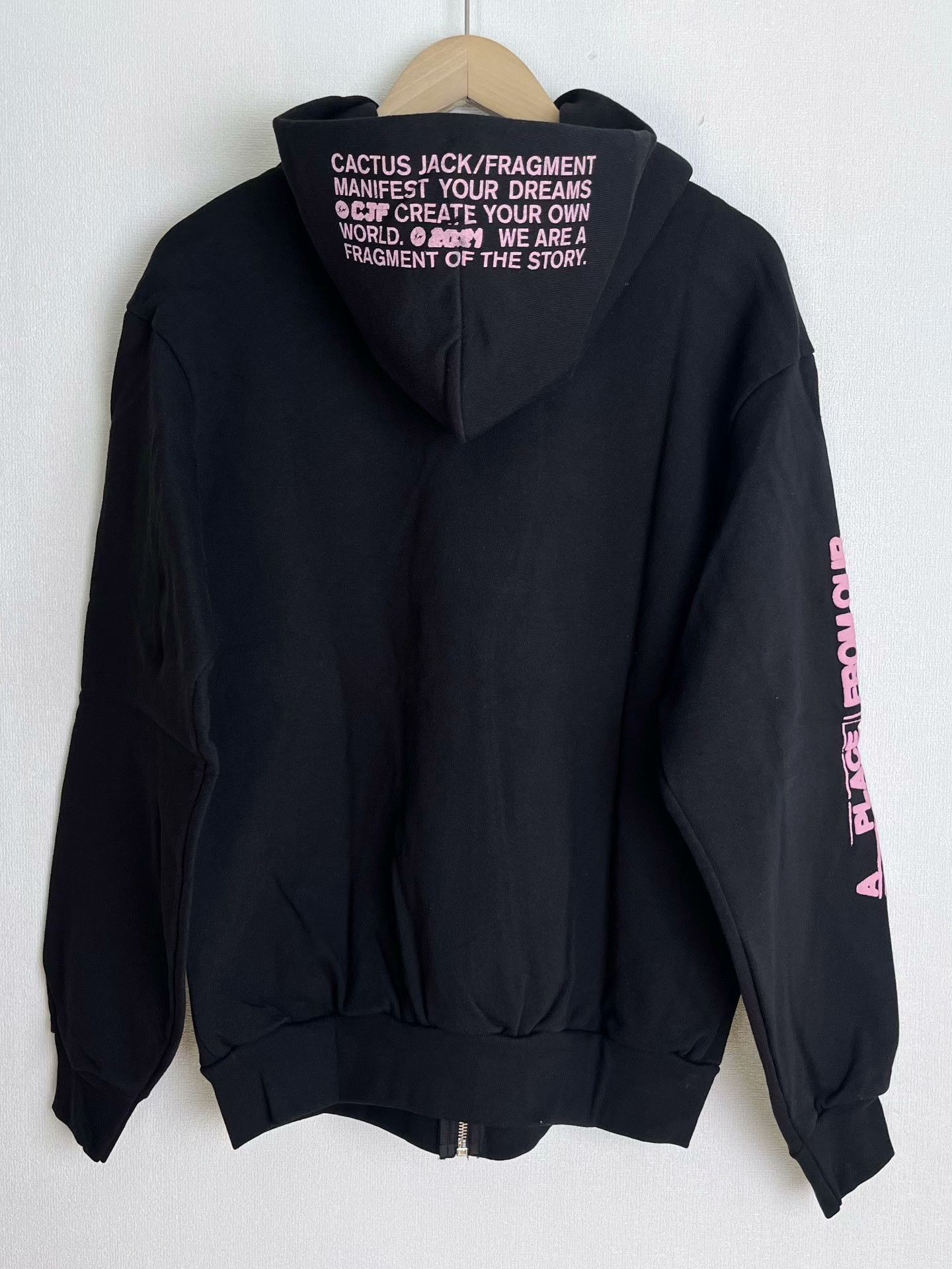 Travis Scott Travis Scott Fragment Cactus Jack Hoodie Size US M / EU 48-50 / 2 - 2 Thumbnail