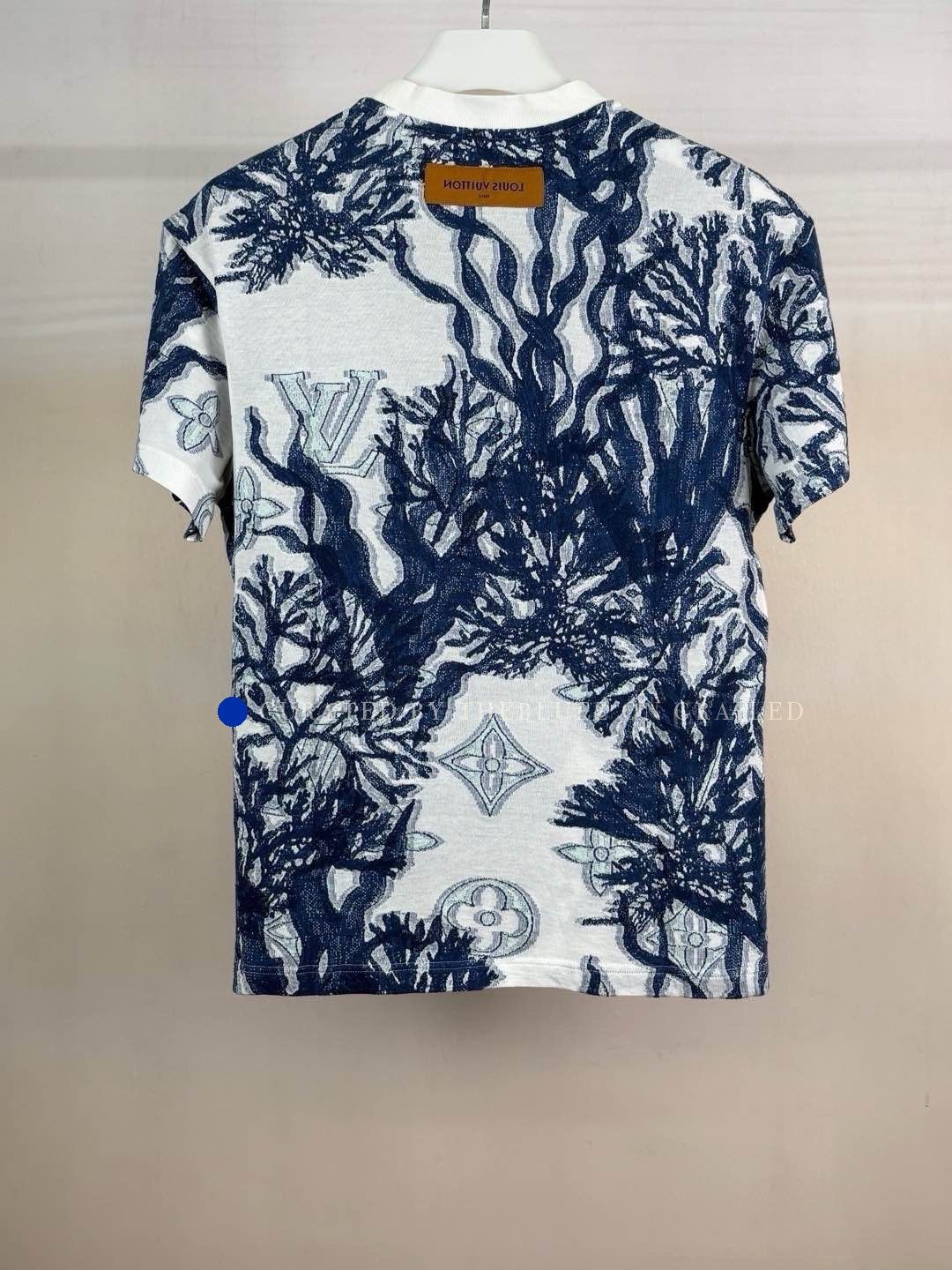 Louis Vuitton Blue XL Short-Sleeve Patterned T-Shirt Size US XL / EU 56 / 4 - 2 Thumbnail
