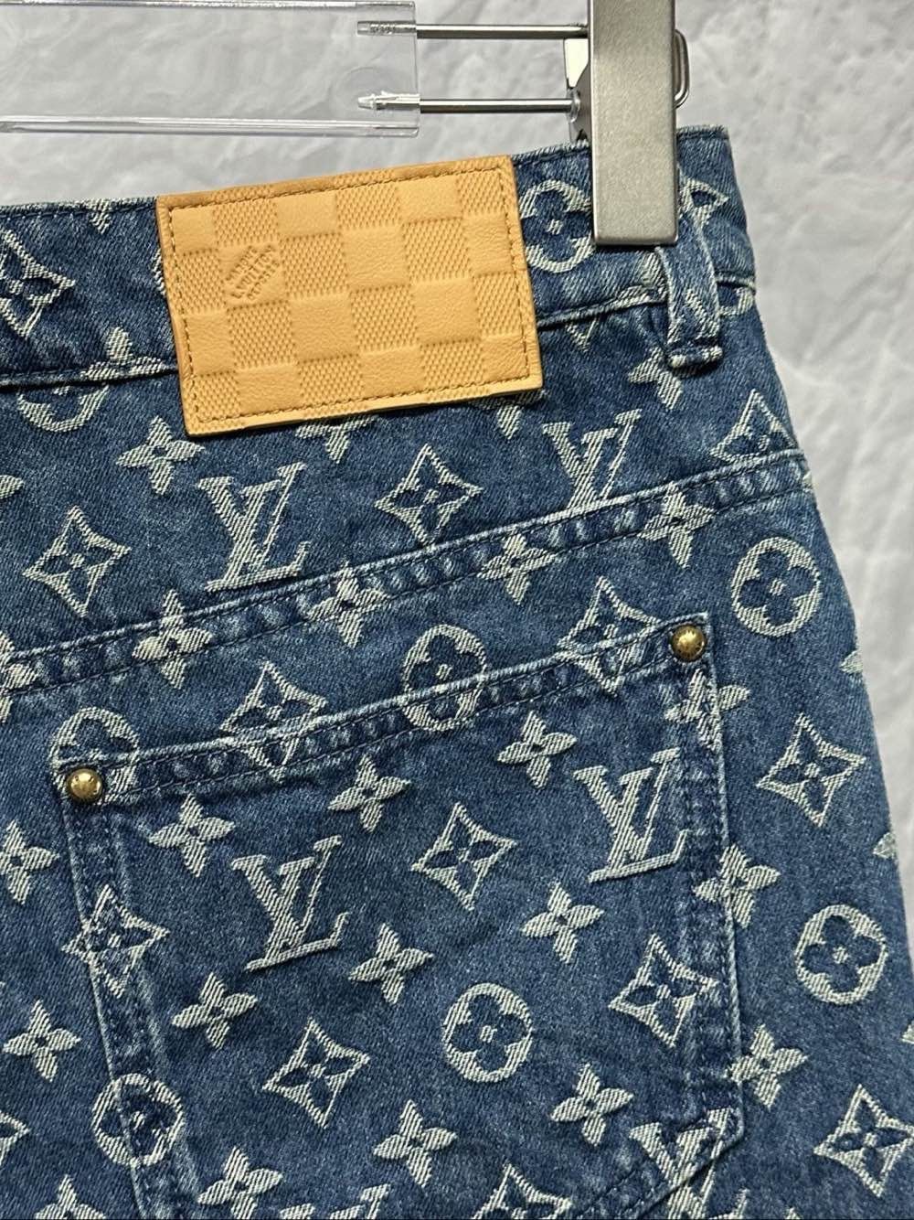 Louis Vuitton Blue Denim Patterned Shorts Size US 32 / EU 48 - 6 Thumbnail