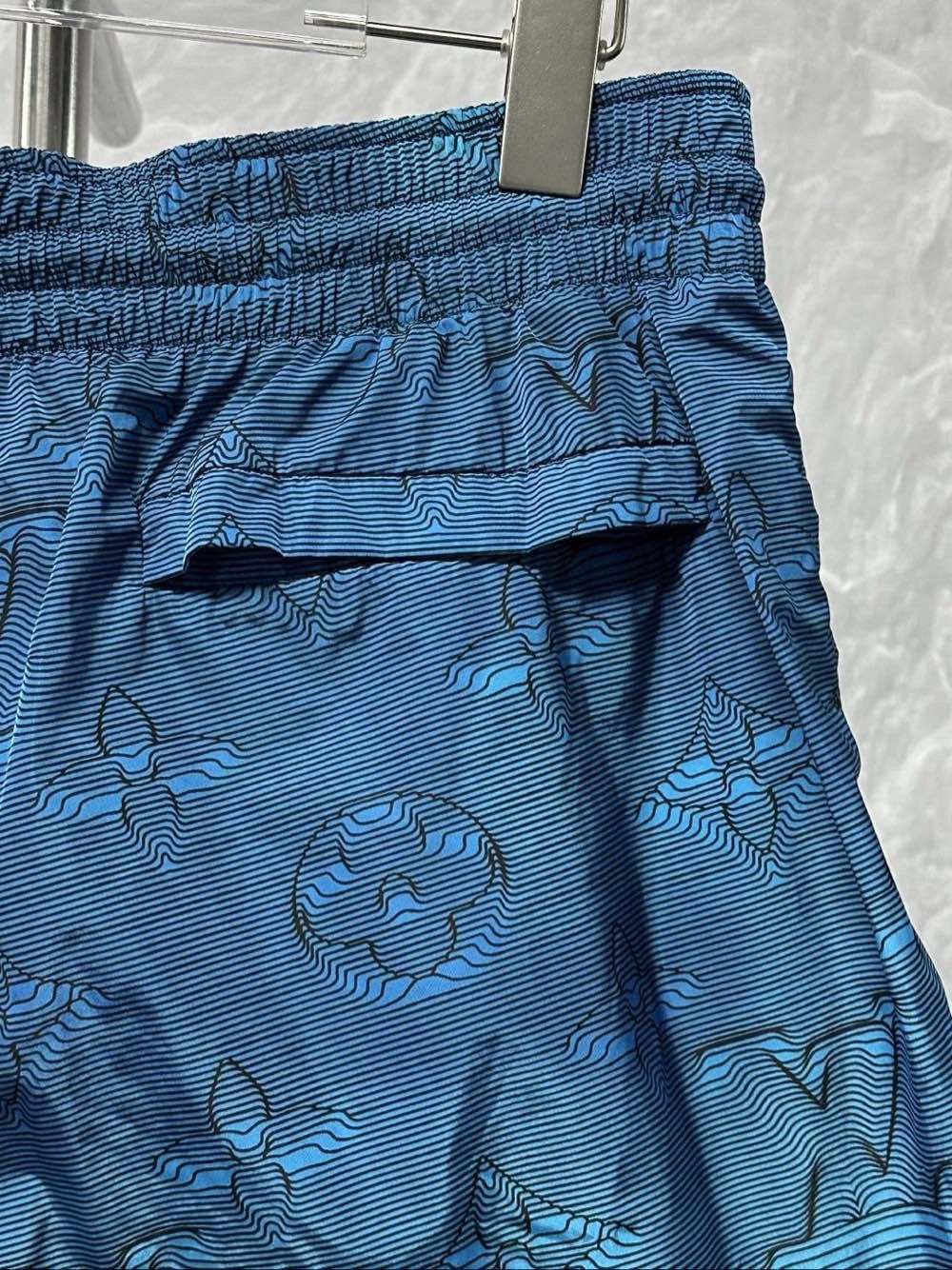 Louis Vuitton Blue Patterned Shorts with Drawstring - Size 32 Size US 32 / EU 48 - 6 Thumbnail