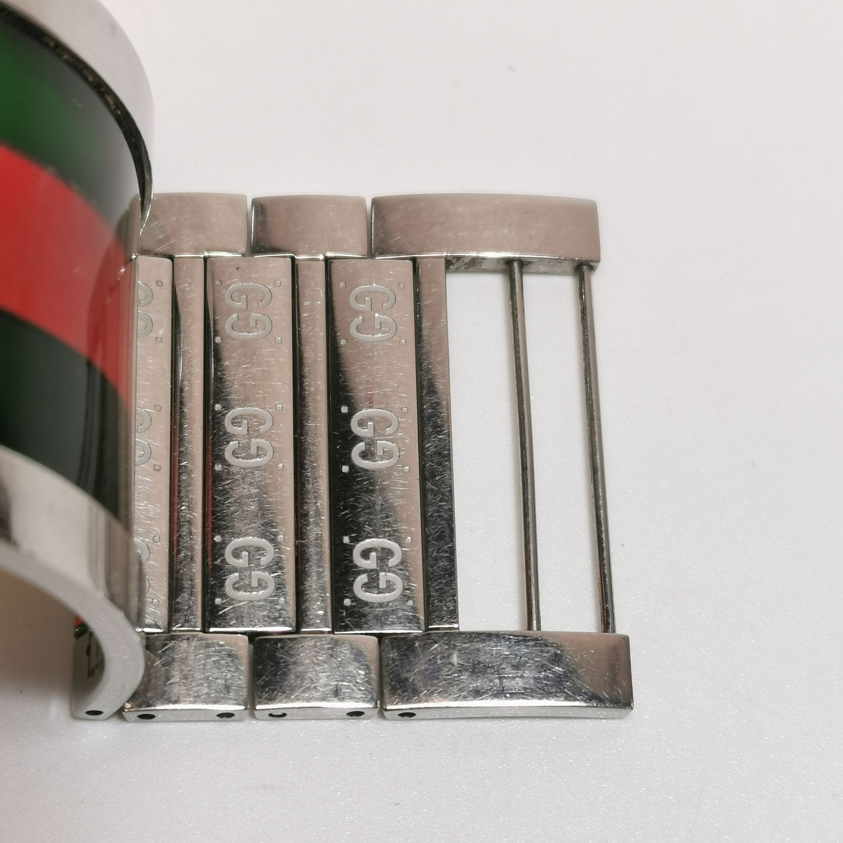 Gucci Gucci Women os Watches Size ONE SIZE - 17 Thumbnail