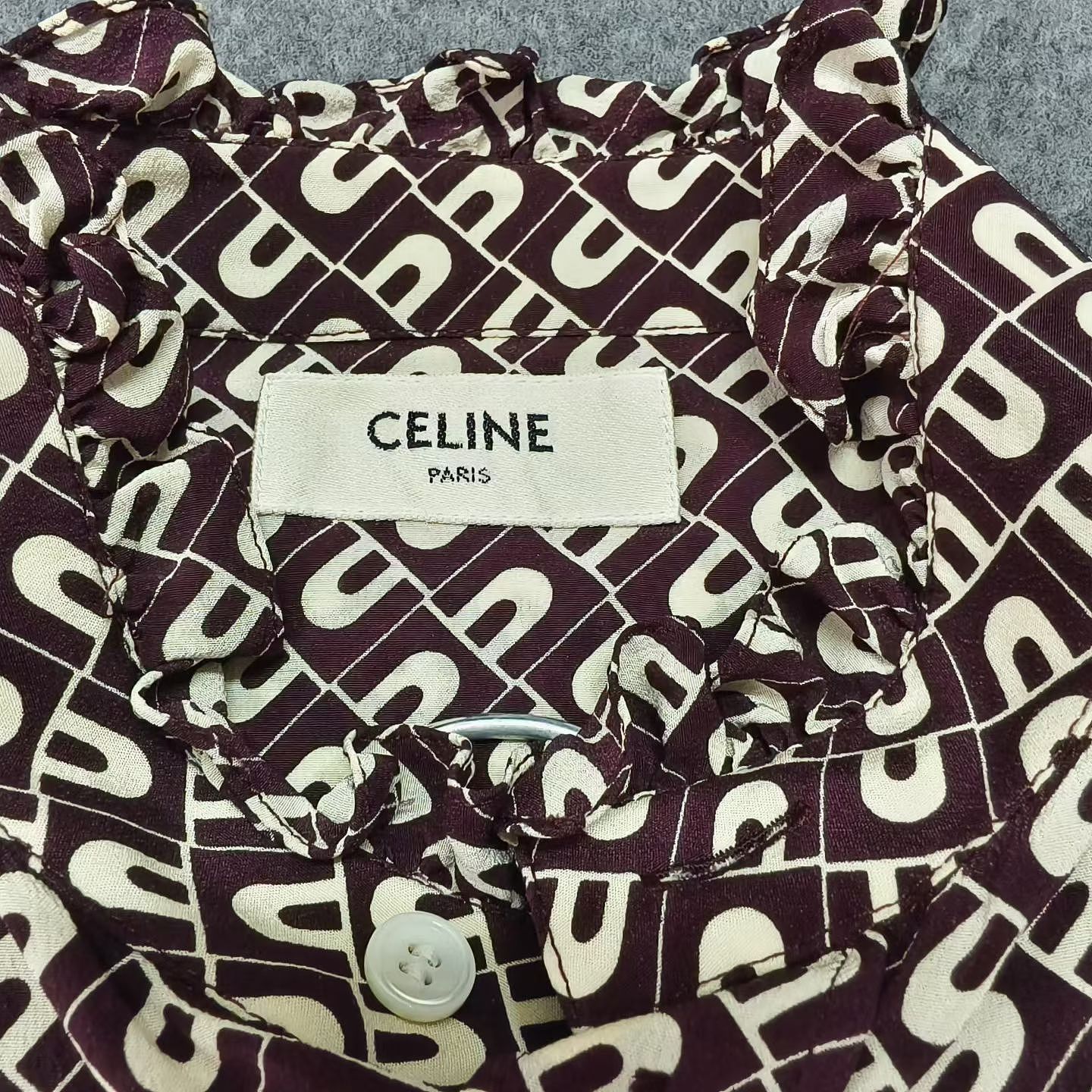 Celine Celine Monogram Silk Button Up Shirt Size 34 Size XS / US 0-2 / IT 36-38 - 3 Thumbnail