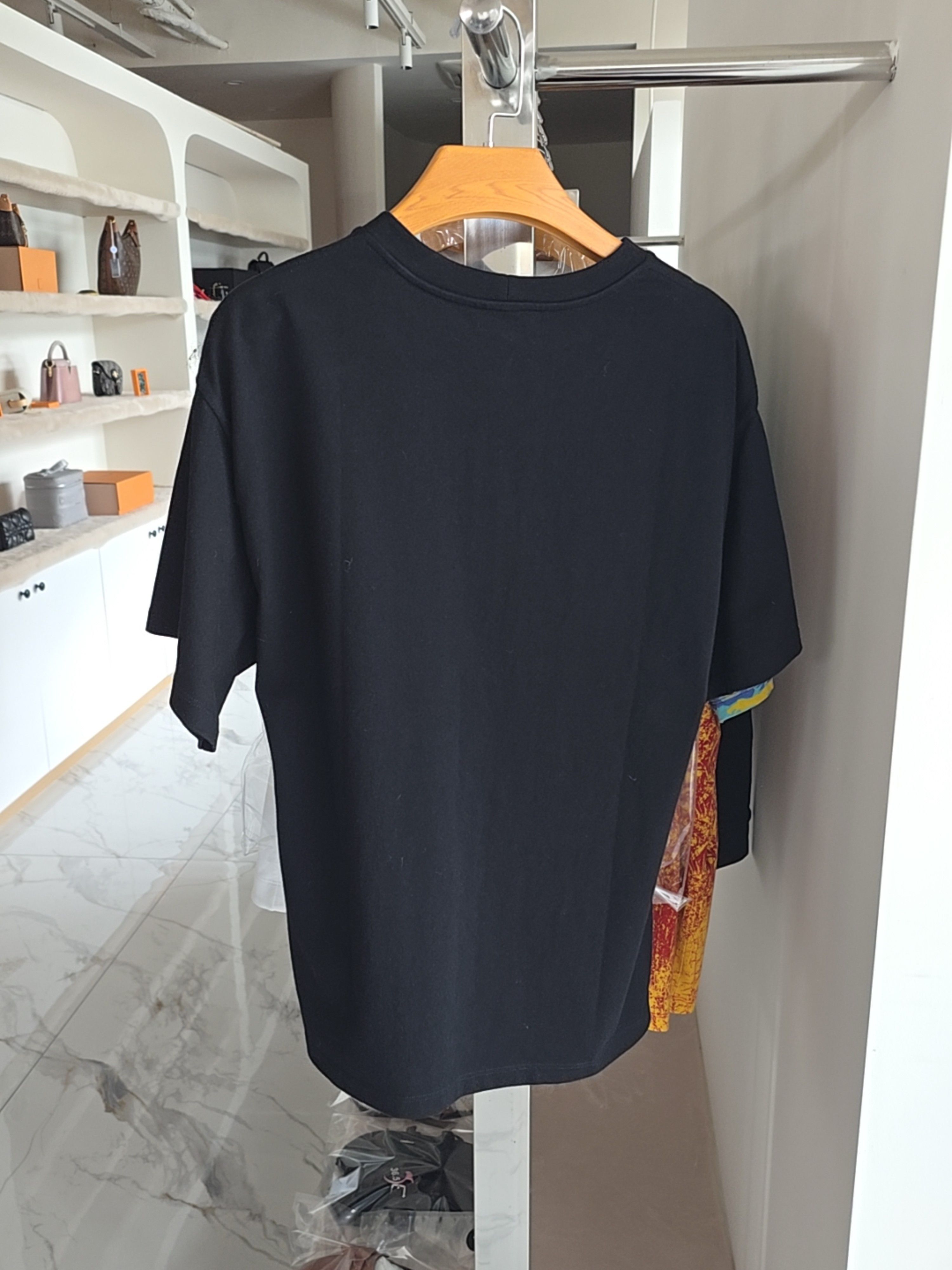 Celine Celine Triomphe Logo T-Shirt Size M Size US M / EU 48-50 / 2 - 2 Thumbnail