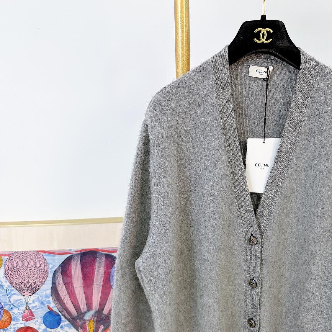 Celine Celine Cashmere Button Up Cardigan Size L Size L / US 10 / IT 46 - 9 Thumbnail