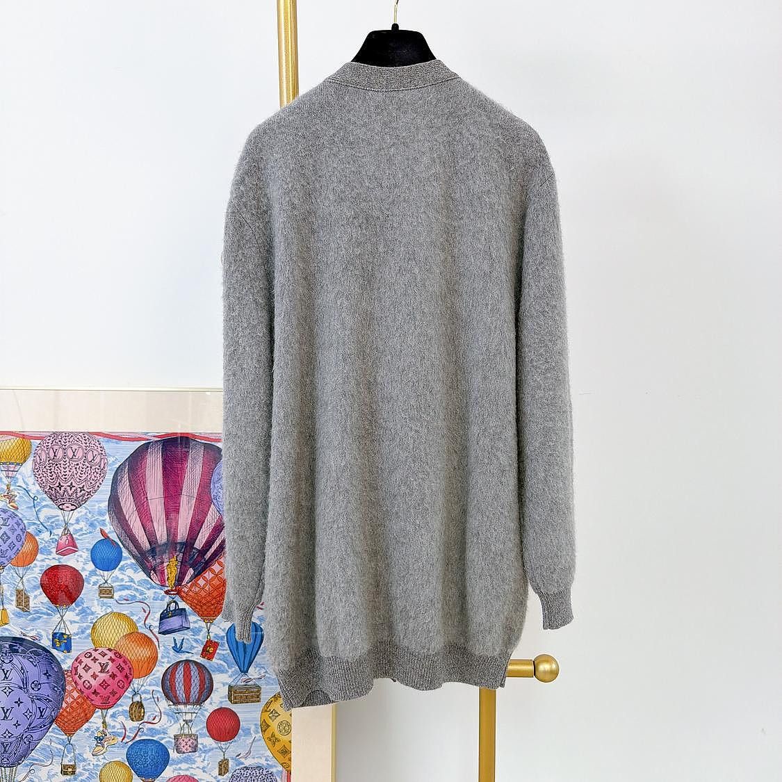 Celine Celine Cashmere Button Up Cardigan Size L Size L / US 10 / IT 46 - 2 Thumbnail