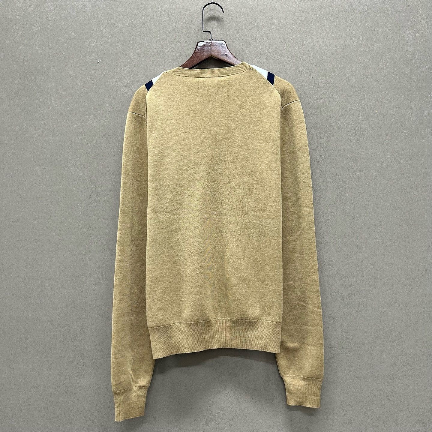 Celine Celine V-Neck Knit Sweater Size S Size US S / EU 44-46 / 1 - 2 Thumbnail