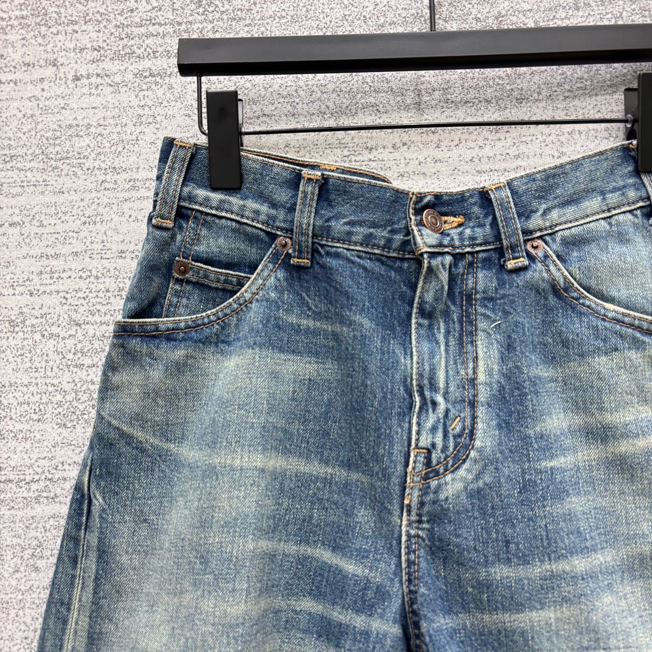 Celine Celine Raw Hem Denim Shorts Size 24 Size 24" / US 00 / IT 34 - 6 Thumbnail