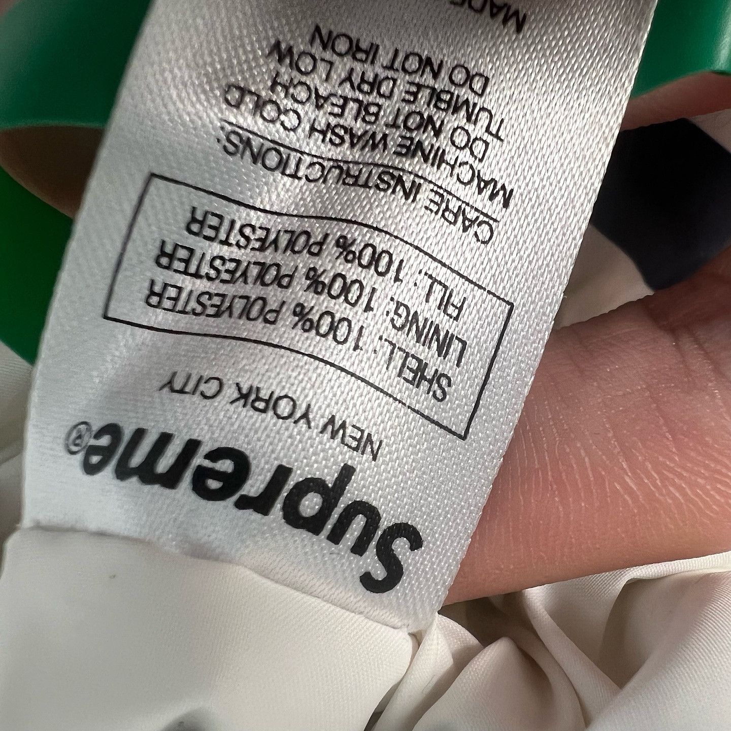 Supreme Supreme NY Reversible Puffy Jacket Size M Size US M / EU 48-50 / 2 - 4 Thumbnail