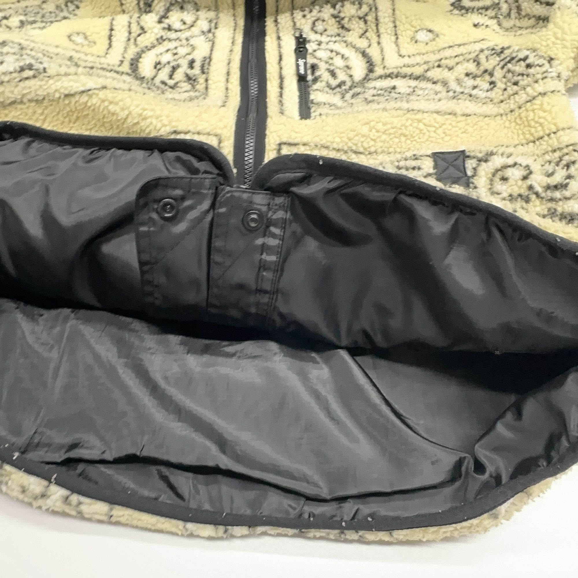 Supreme Supreme Bandana Reversible Fleece Jacket Size M Size US M / EU 48-50 / 2 - 12 Thumbnail