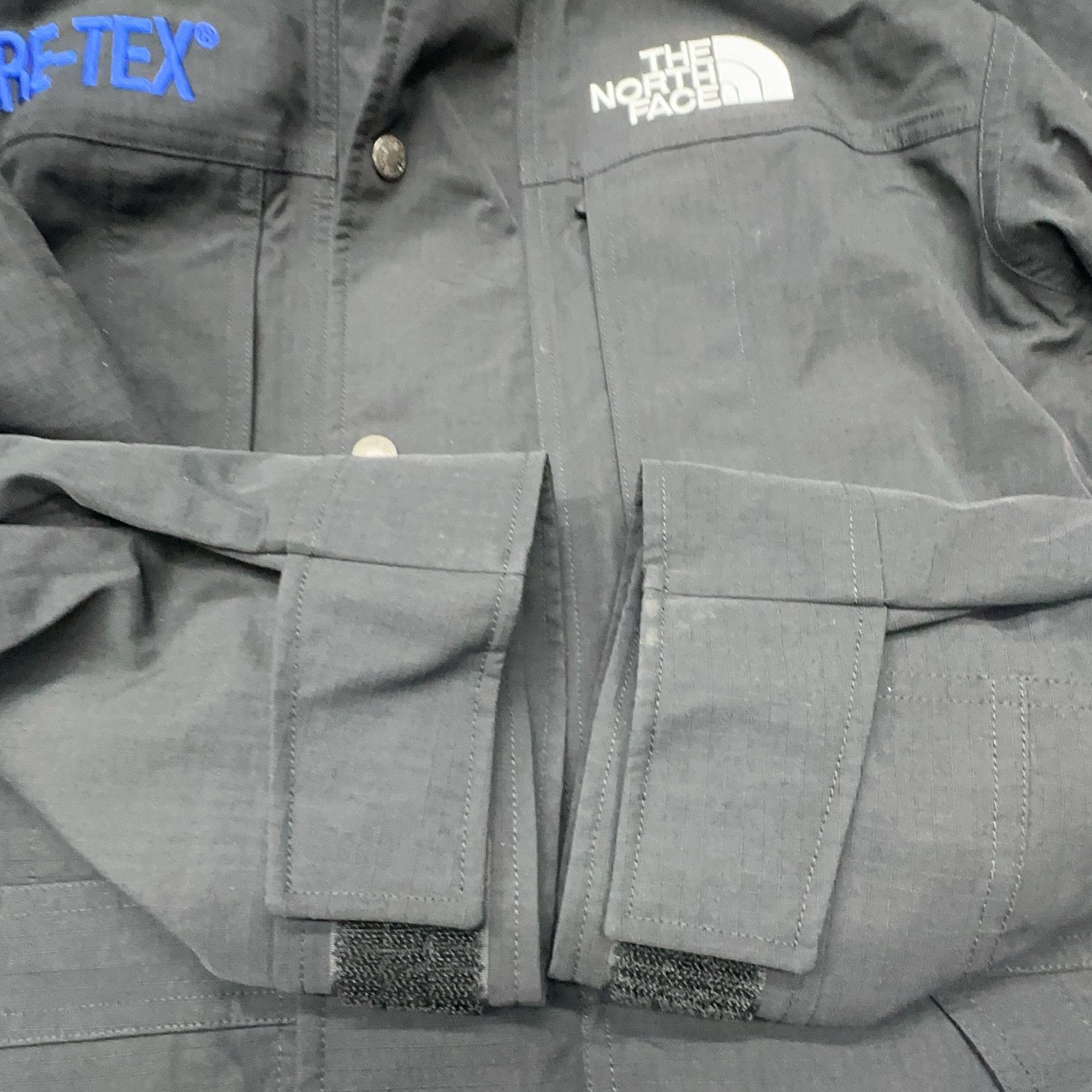 Supreme × The North Face Supreme x The North Face Gore-Tex Jacket Size M Size US M / EU 48-50 / 2 - 8 Thumbnail