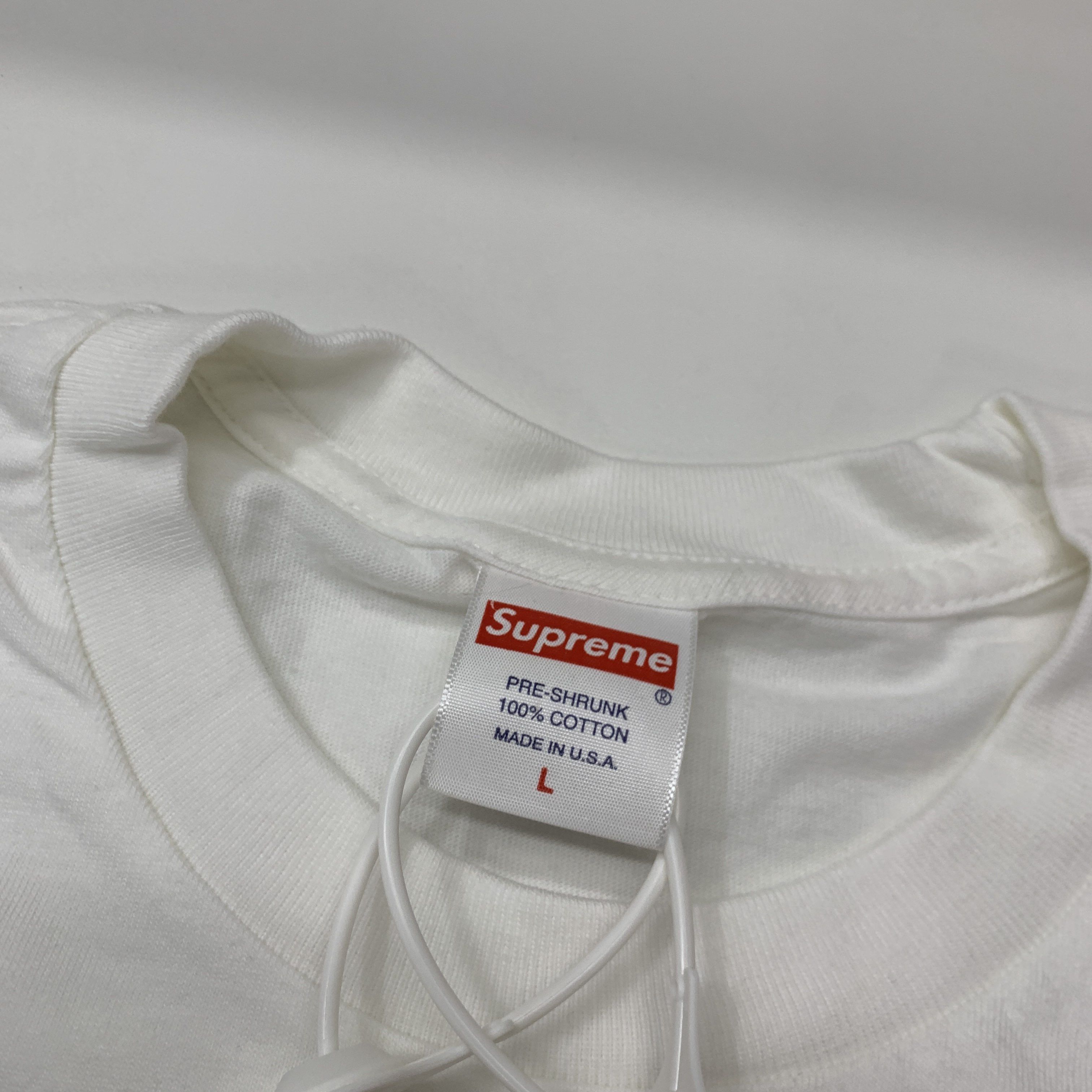 Supreme Supreme KAWS Chalk Logo T-Shirt Size L Size US L / EU 52-54 / 3 - 5 Thumbnail