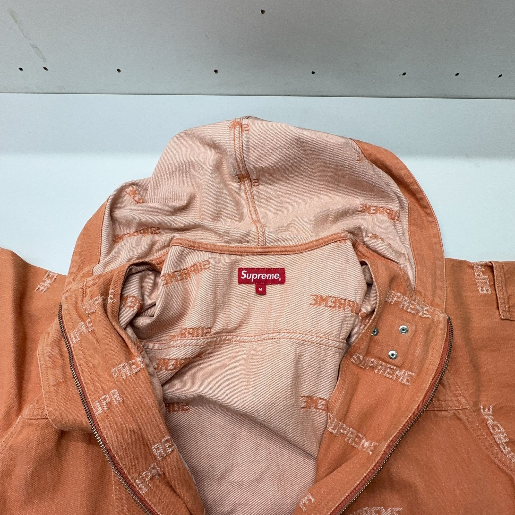 Supreme Supreme Logo Denim Turnout Jacket Size M Size US M / EU 48-50 / 2 - 5 Thumbnail