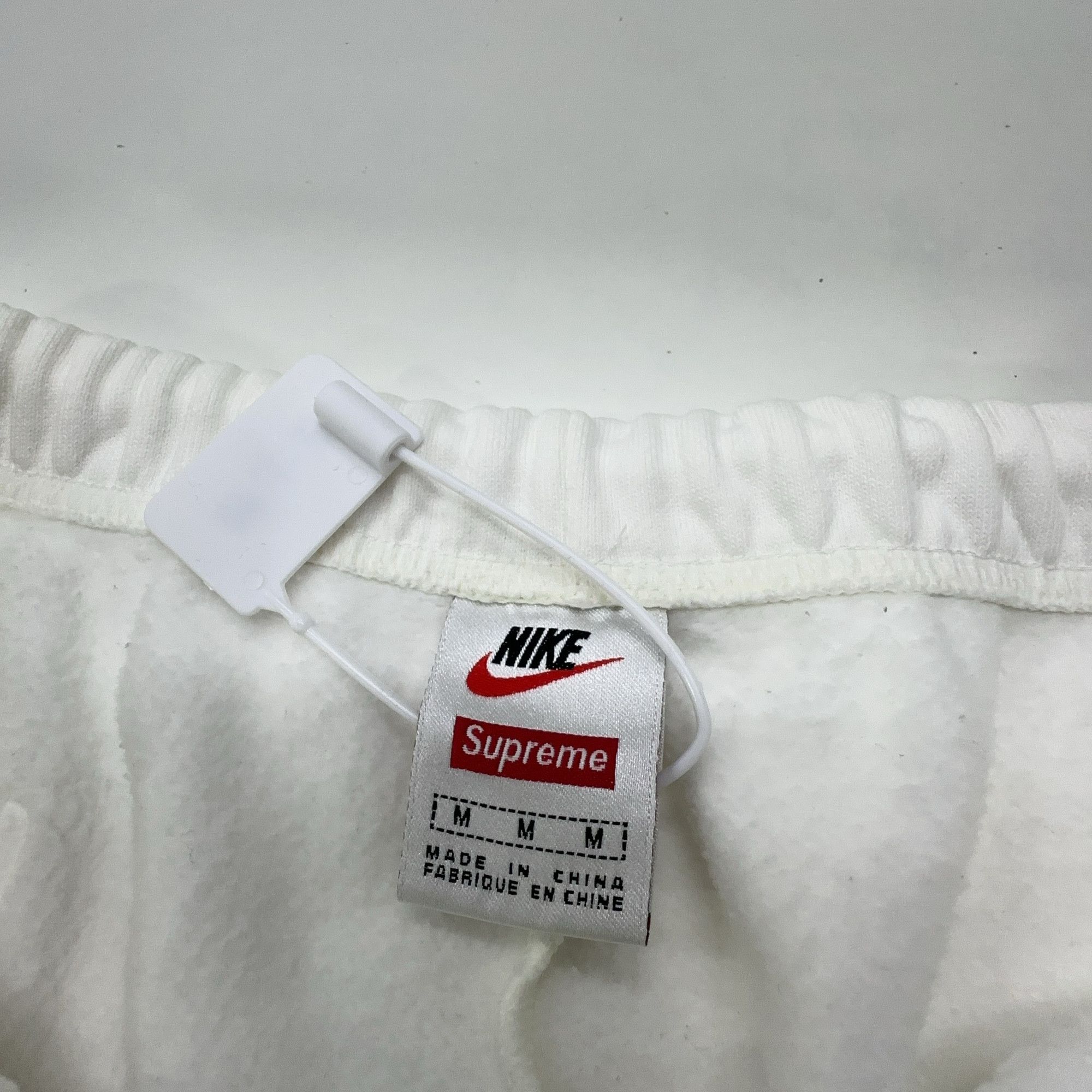 Supreme Supreme x Nike Jewel Sweatshorts Size M Size US 32 / EU 48 - 3 Thumbnail