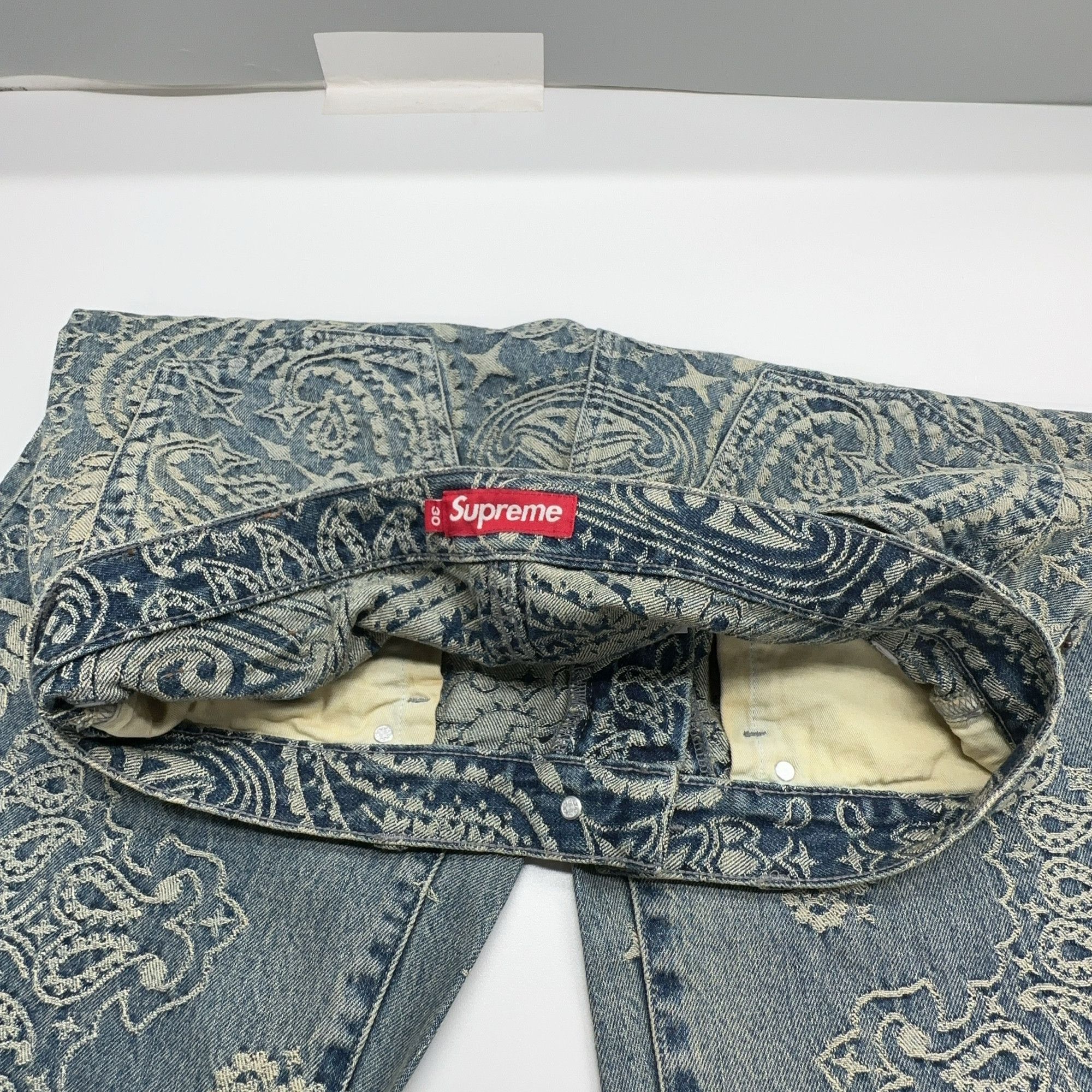 Supreme Supreme Bandana Jacquard Denim Jeans Size 30 Size US 30 / EU 46 - 5 Thumbnail