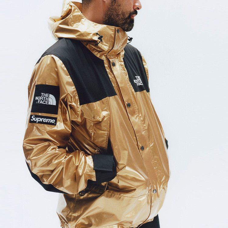 Supreme × The North Face Supreme x The North Face Metallic Parka Gold Size L Size US L / EU 52-54 / 3 - 8 Thumbnail