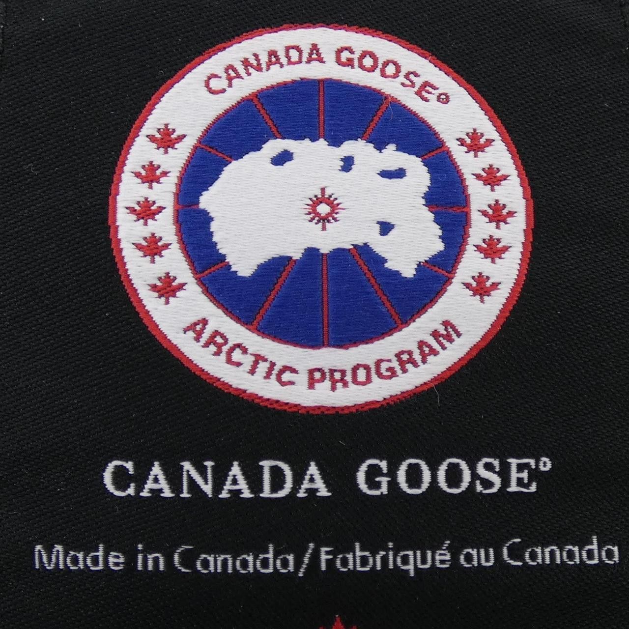 Canada Goose Canada Goose Canada Goose MONTREAL Down Vest Textile Outerwear 3434JM DUTY FREE for USA Size ONE SIZE - 4 Thumbnail