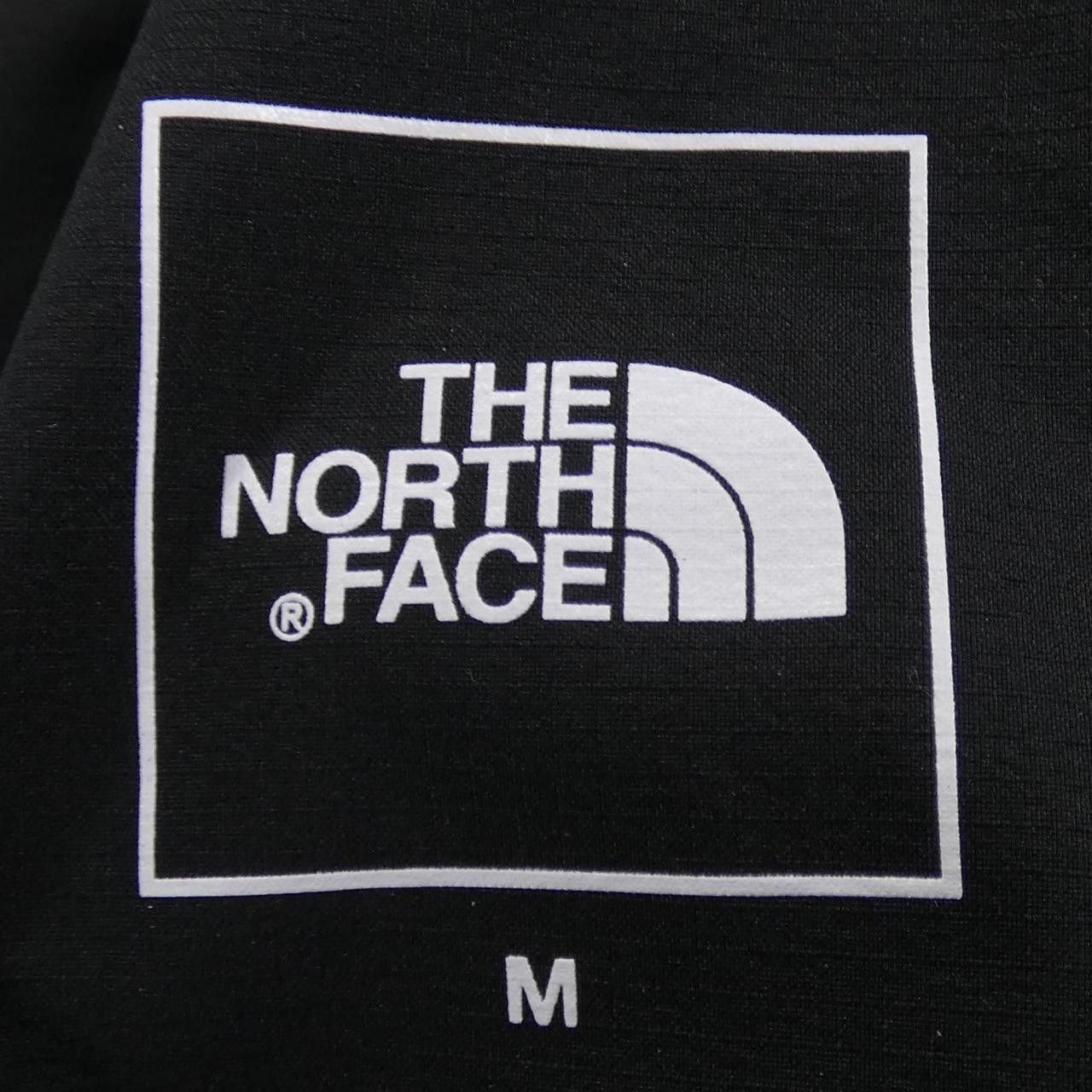The North Face THE NORTH FACE THE NORTH FACE Reversible Coat Textile Outerwear NYW82380 DUTY FREE for USA Size ONE SIZE - 4 Thumbnail