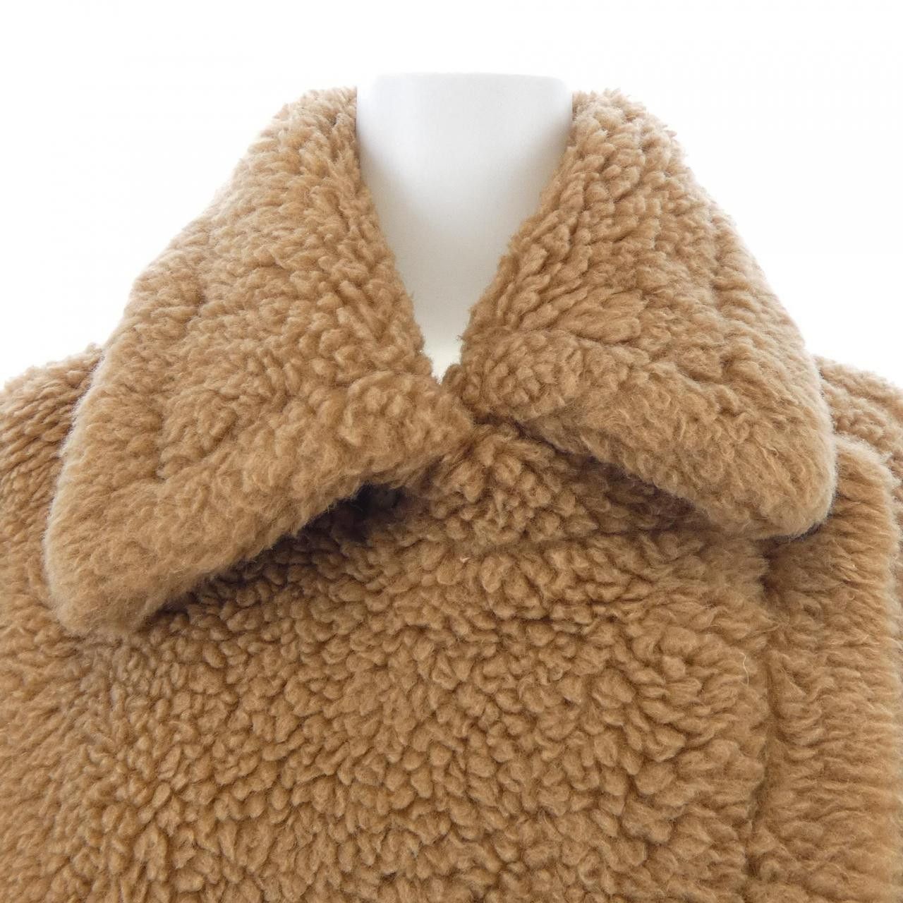 Max Mara Max Mara Max Mara TEBE Camel Silk Cape Textile Outerwear 473607 DUTY FREE for USA Size ONE SIZE - 5 Thumbnail
