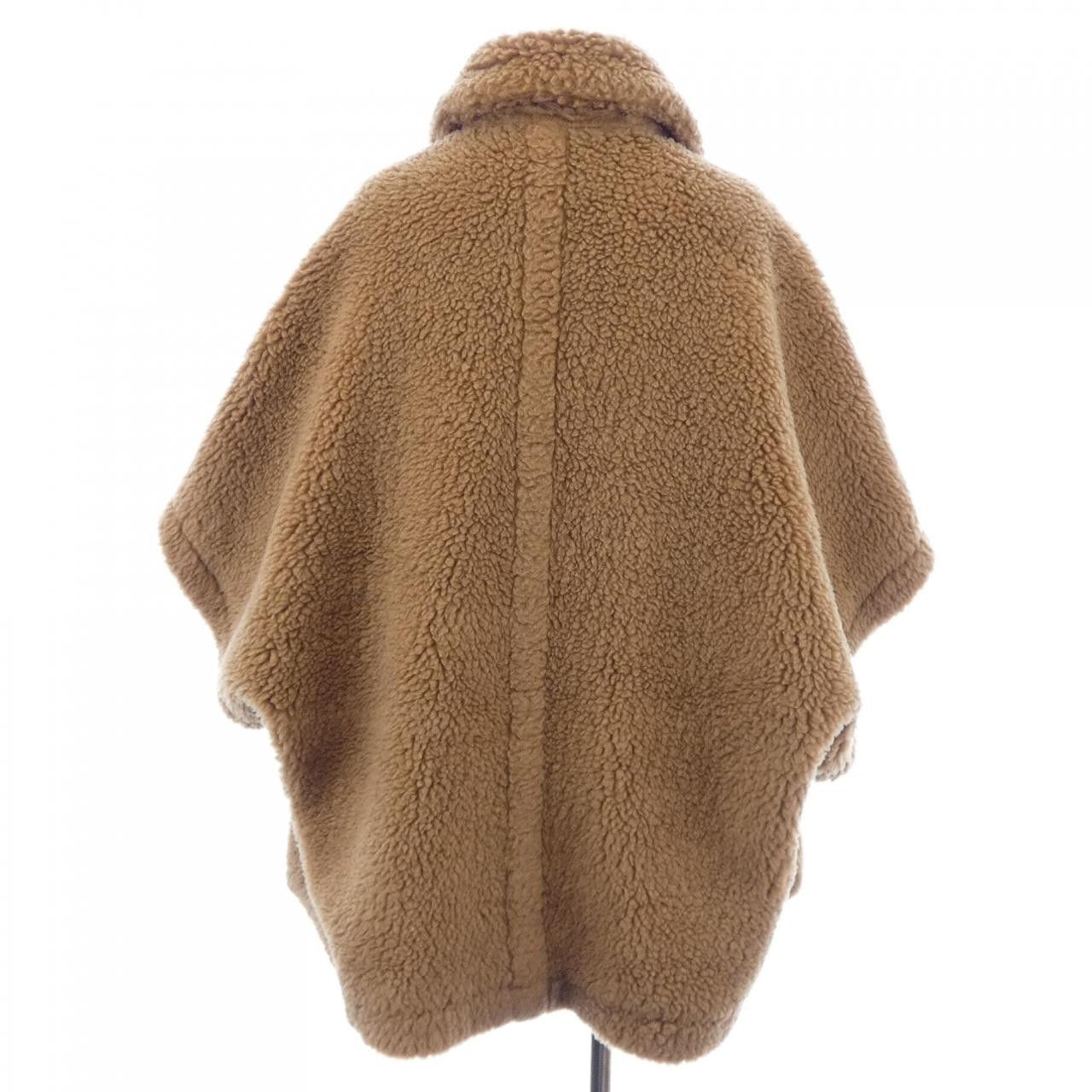 Max Mara Max Mara Max Mara TEBE Camel Silk Cape Textile Outerwear 473607 DUTY FREE for USA Size ONE SIZE - 2 Thumbnail