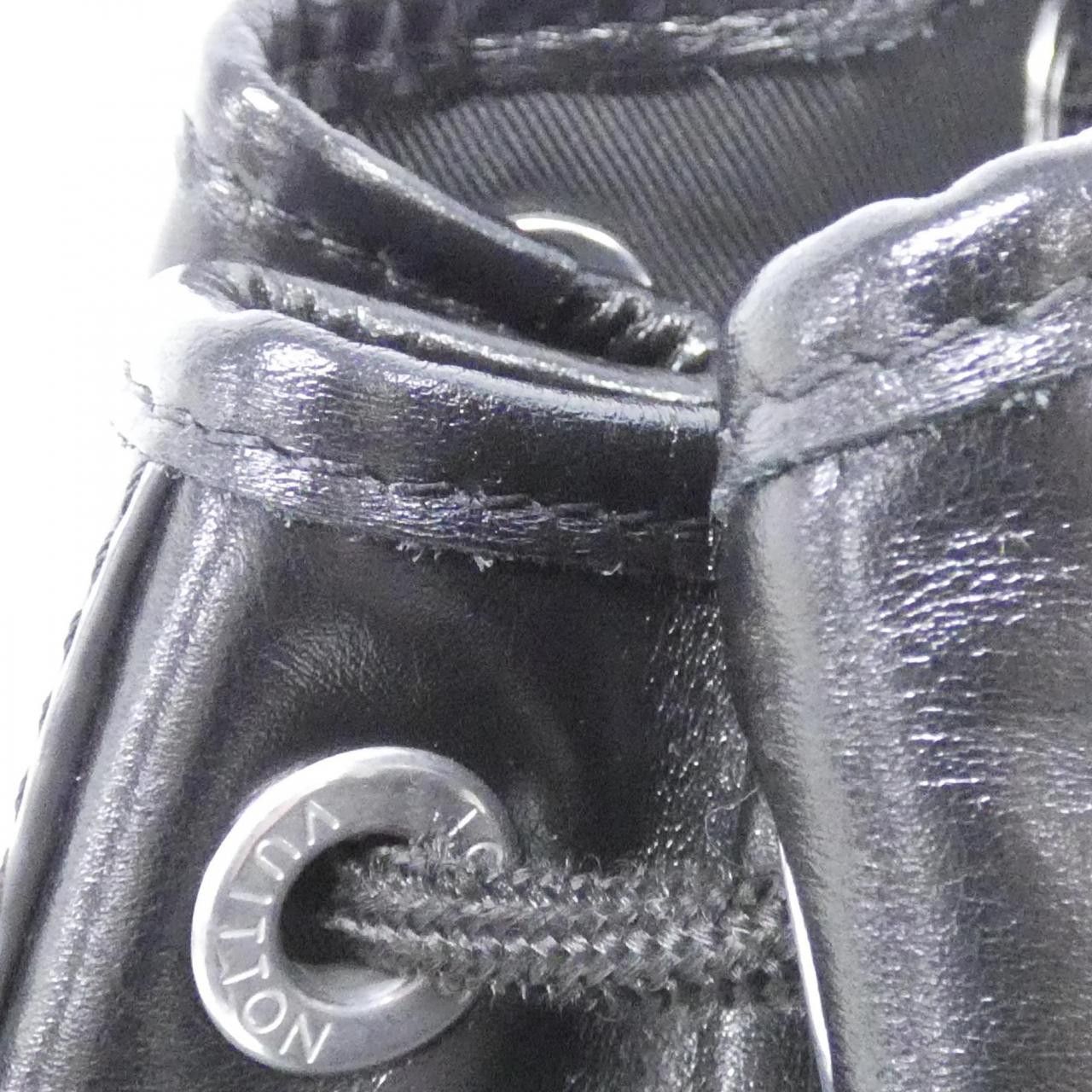 Louis Vuitton Louis Vuitton Louis Vuitton LV NIGHT Noe Cargo Calf Shoulder Bag Leather Shoulder Bag M13985 DUTY FREE for USA Size ONE SIZE - 6 Thumbnail