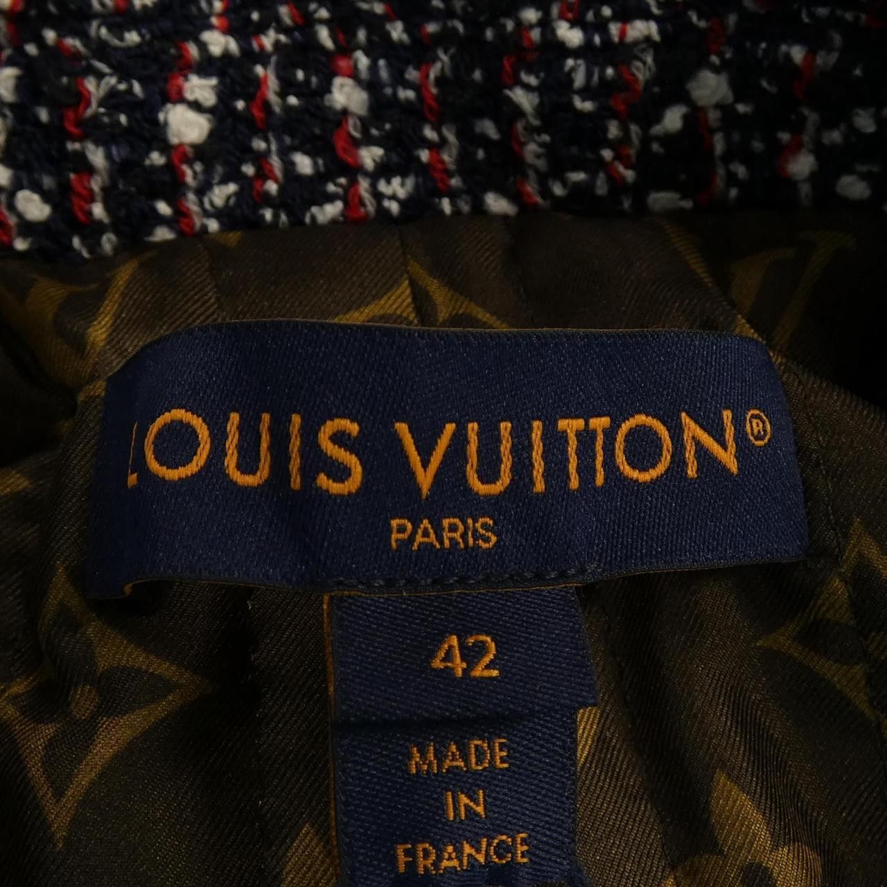 Louis Vuitton Louis Vuitton Louis Vuitton Jacket Textile Outerwear FPVE48CCN DUTY FREE for USA Size ONE SIZE - 4 Thumbnail
