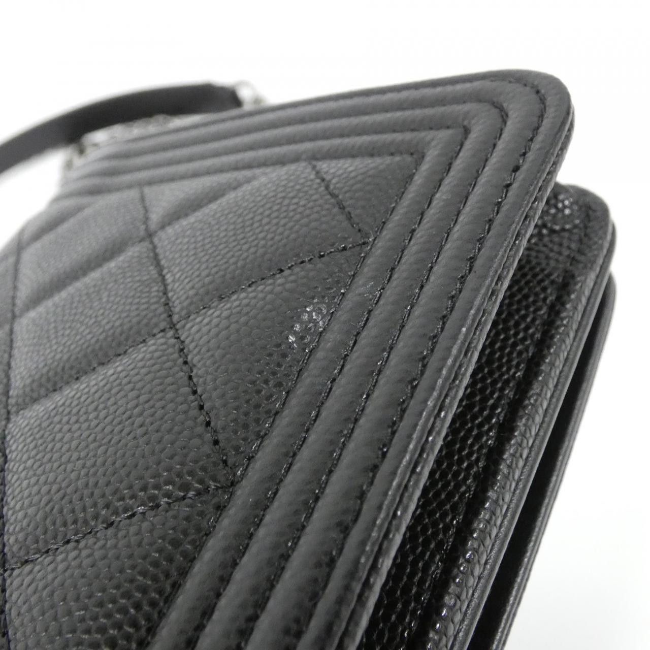 Chanel Chanel Chanel Boy Chanel Caviar Skin Chain Wallet Leather Shoulder AP1117 DUTY FREE for USA Size ONE SIZE - 4 Thumbnail