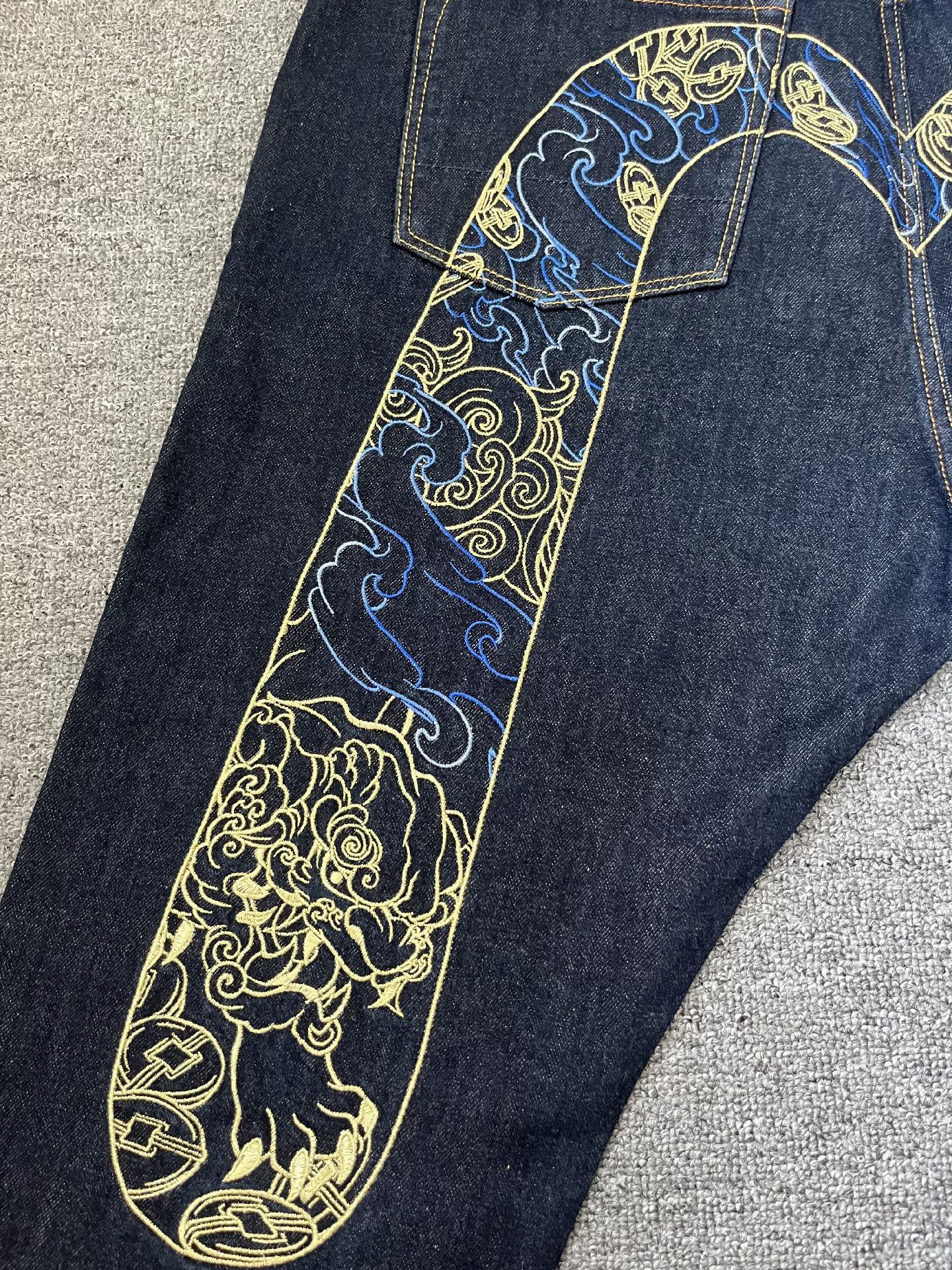 Evisu Evisu 19ss Cropped Jeans Big M Kirin Size US 36 / EU 52 - 5 Thumbnail