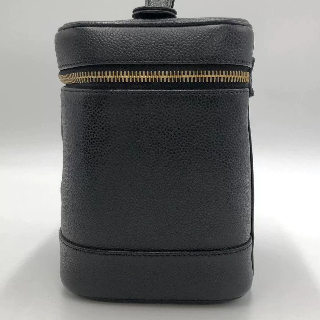 Chanel Chanel Vintage Caviar Black Gold Handbag Size ONE SIZE - 3 Thumbnail