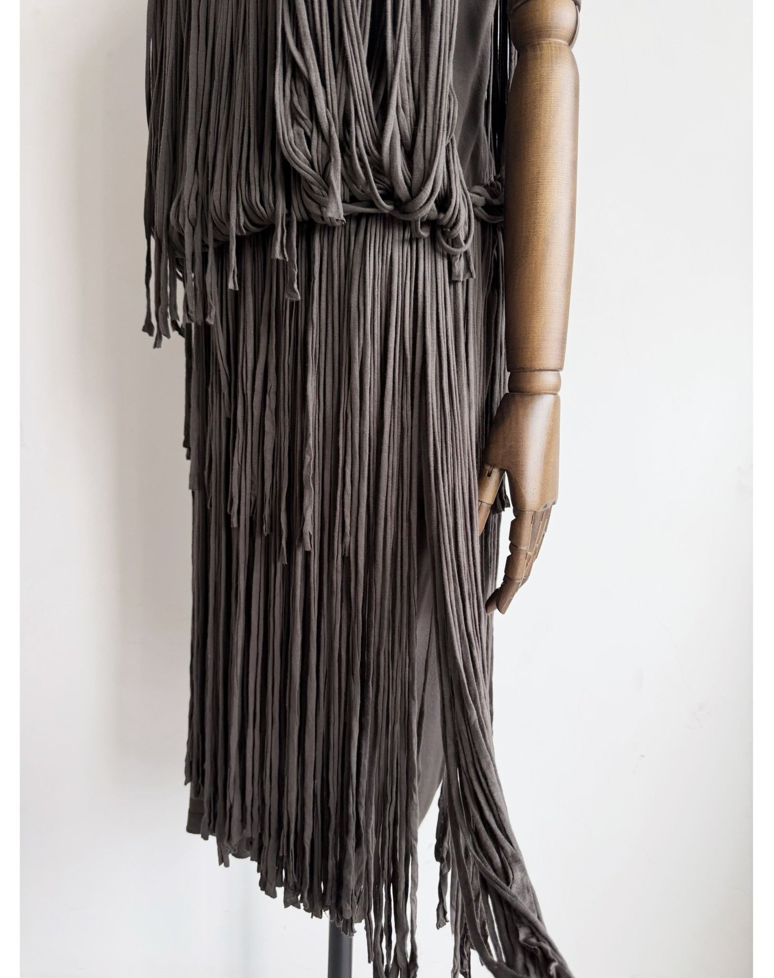 Lanvin Lanvin Alber Elbaz Sleeveless Fringe Dress Size XS / US 0-2 / IT 36-38 - 4 Thumbnail
