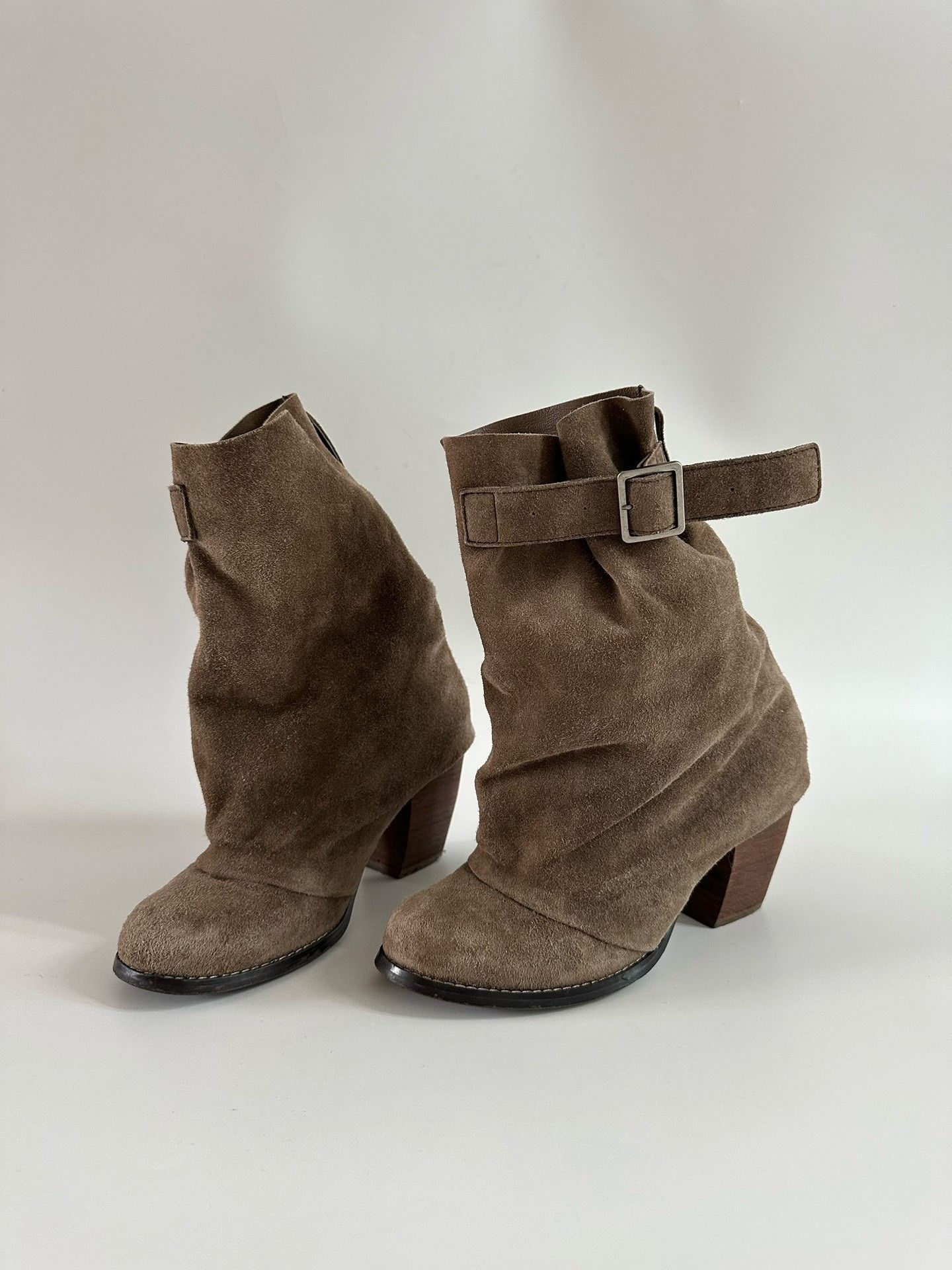 Zucca Zucca Vintage Suede Slouchy High-Heel Ankle Boots Size US 6 / IT 36 - 9 Thumbnail