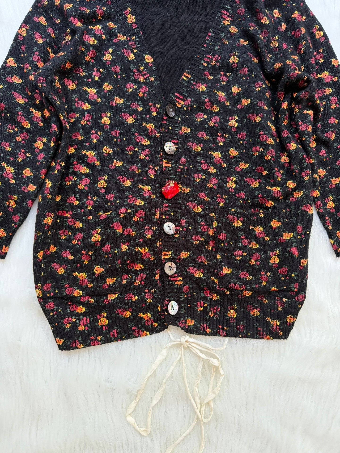 Jun Takahashi Undercover 2004 Jun Takahashi Floral Knit Top Size M / US 6-8 / IT 42-44 - 2 Thumbnail