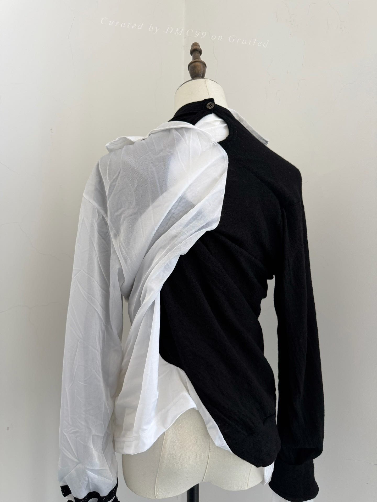 Junya Watanabe Junya Watanabe 2007 Twisted Top Size US M / EU 48-50 / 2 - 8 Thumbnail