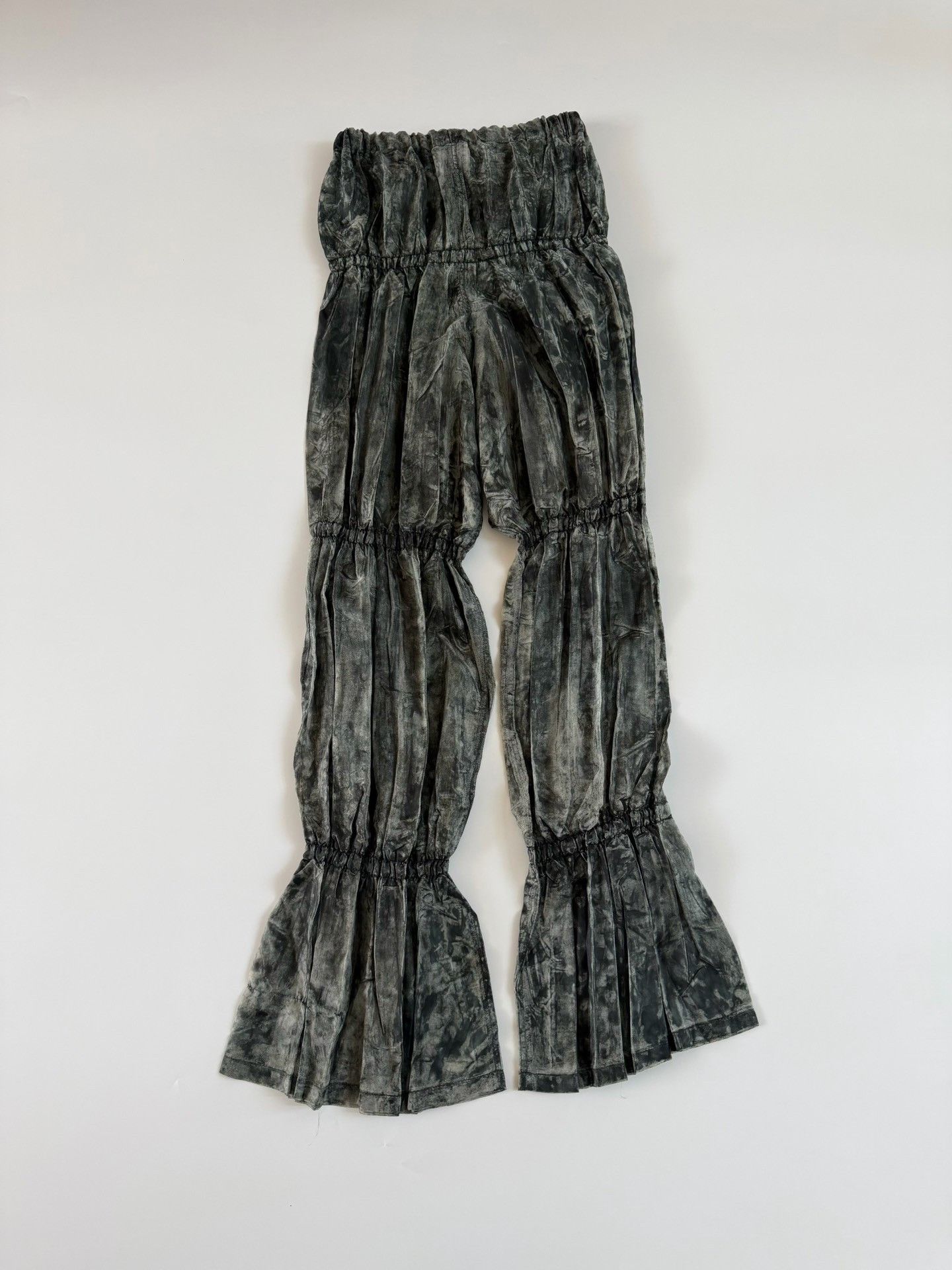 Issey Miyake Issey Miyake 1993 Main Line Pleated Pants Size 24" / US 00 / IT 34 - 4 Thumbnail