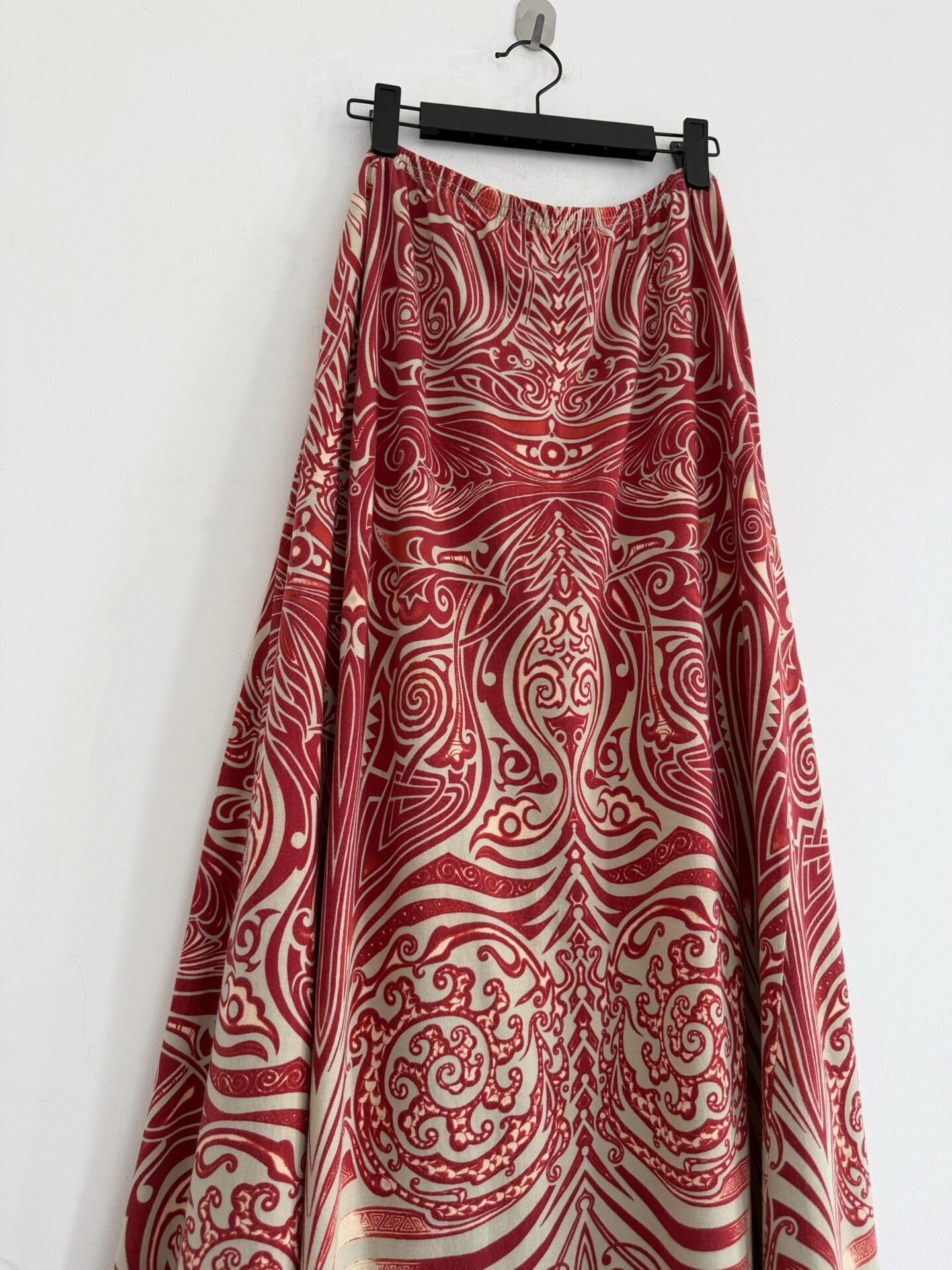 Jean Paul Gaultier Jean Paul Gaultier Vintage Totem Print Skirt Size 40" / US 18 - 2 Thumbnail