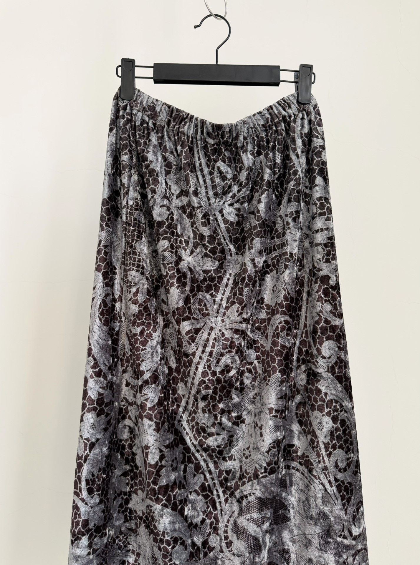 Comme des Garcons Comme des Garçons 1996 Tricot Velvet Skirt Size 32" / US 10 / IT 46 - 2 Thumbnail