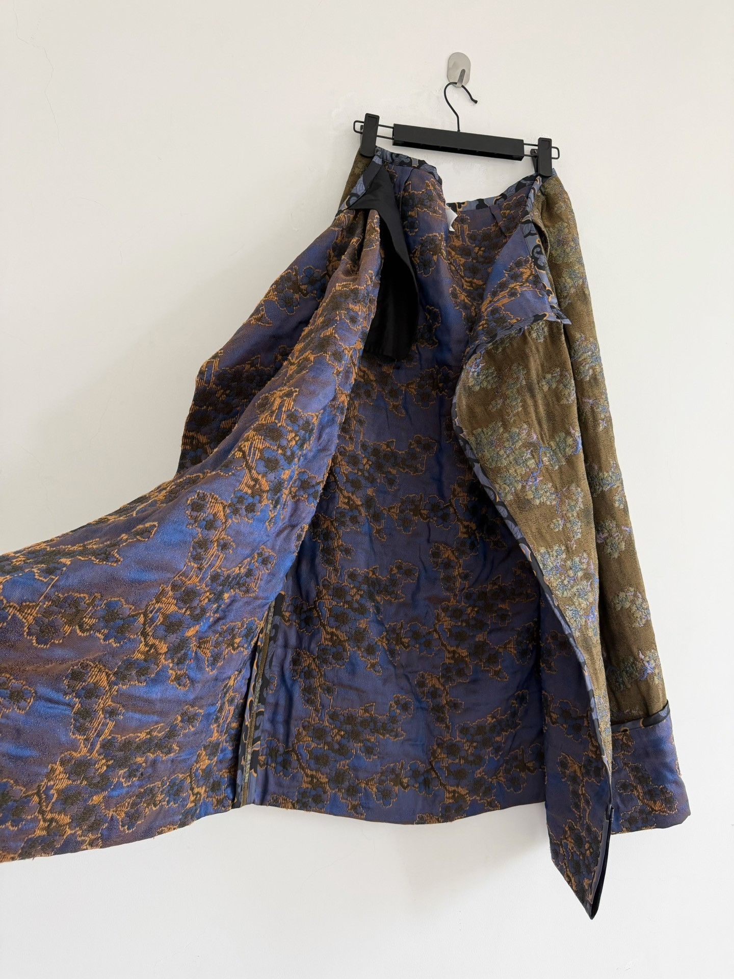 Dries Van Noten Dries van Noten Vintage Jacquard Skirt Size 38" / US 16 / IT 52 - 5 Thumbnail