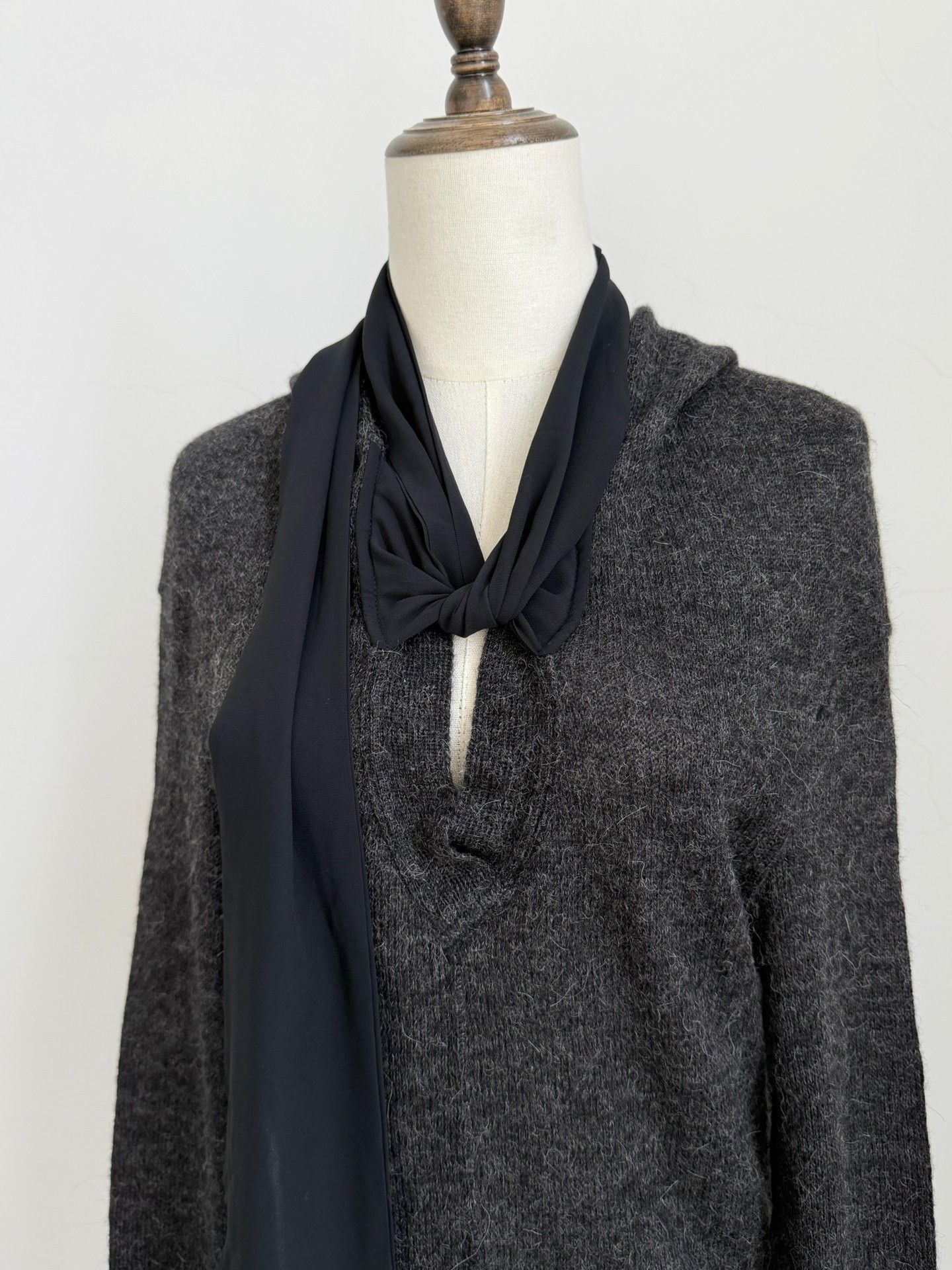 Jean Paul Gaultier Jean Paul Gaultier Vintage Knot Collar Sweater Size S / US 4 / IT 40 - 4 Thumbnail