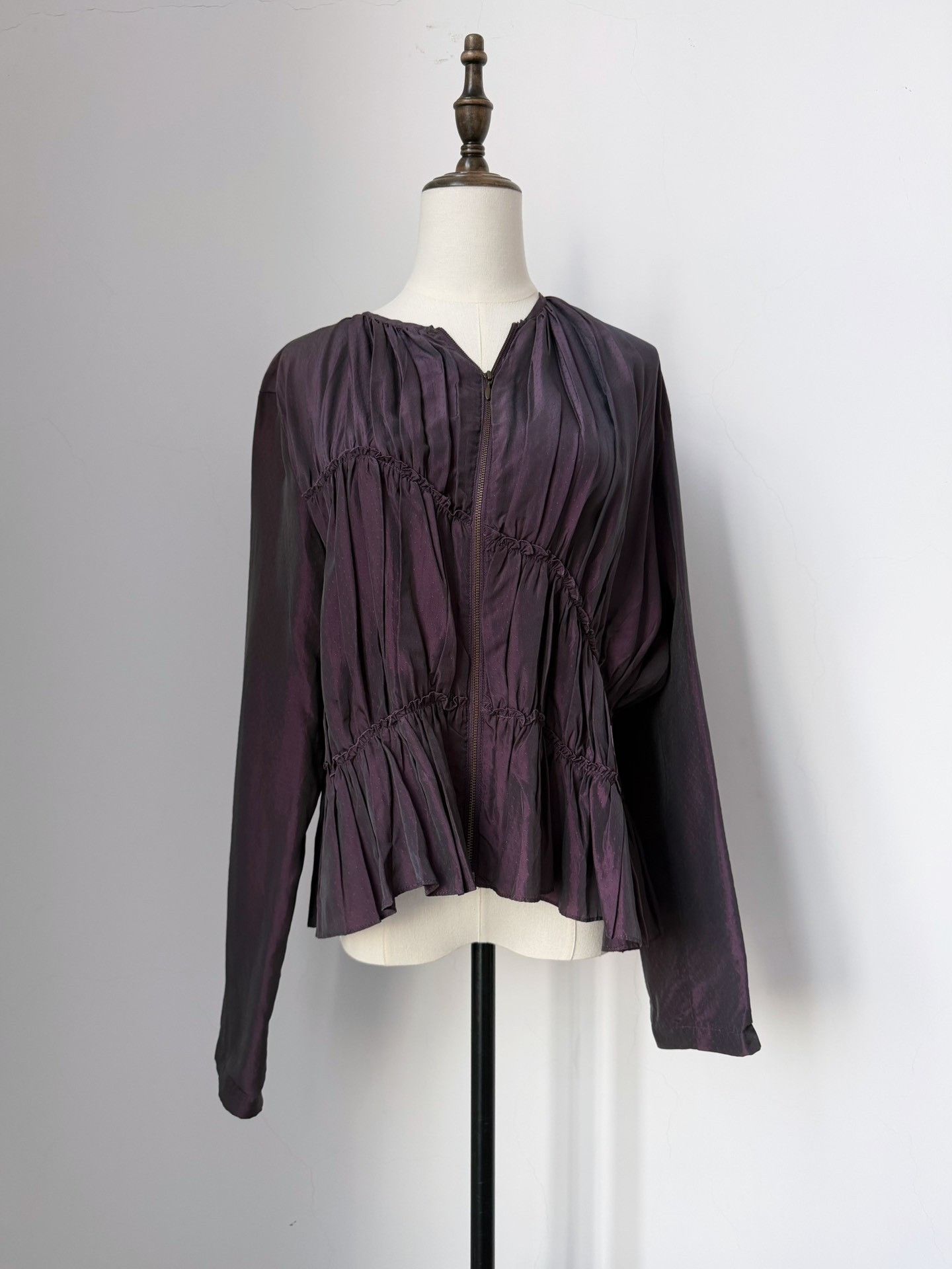 Jean Paul Gaultier Jean Paul Gaultier Vintage Pleated Iridescent Top Size S / US 4 / IT 40 - 7 Thumbnail