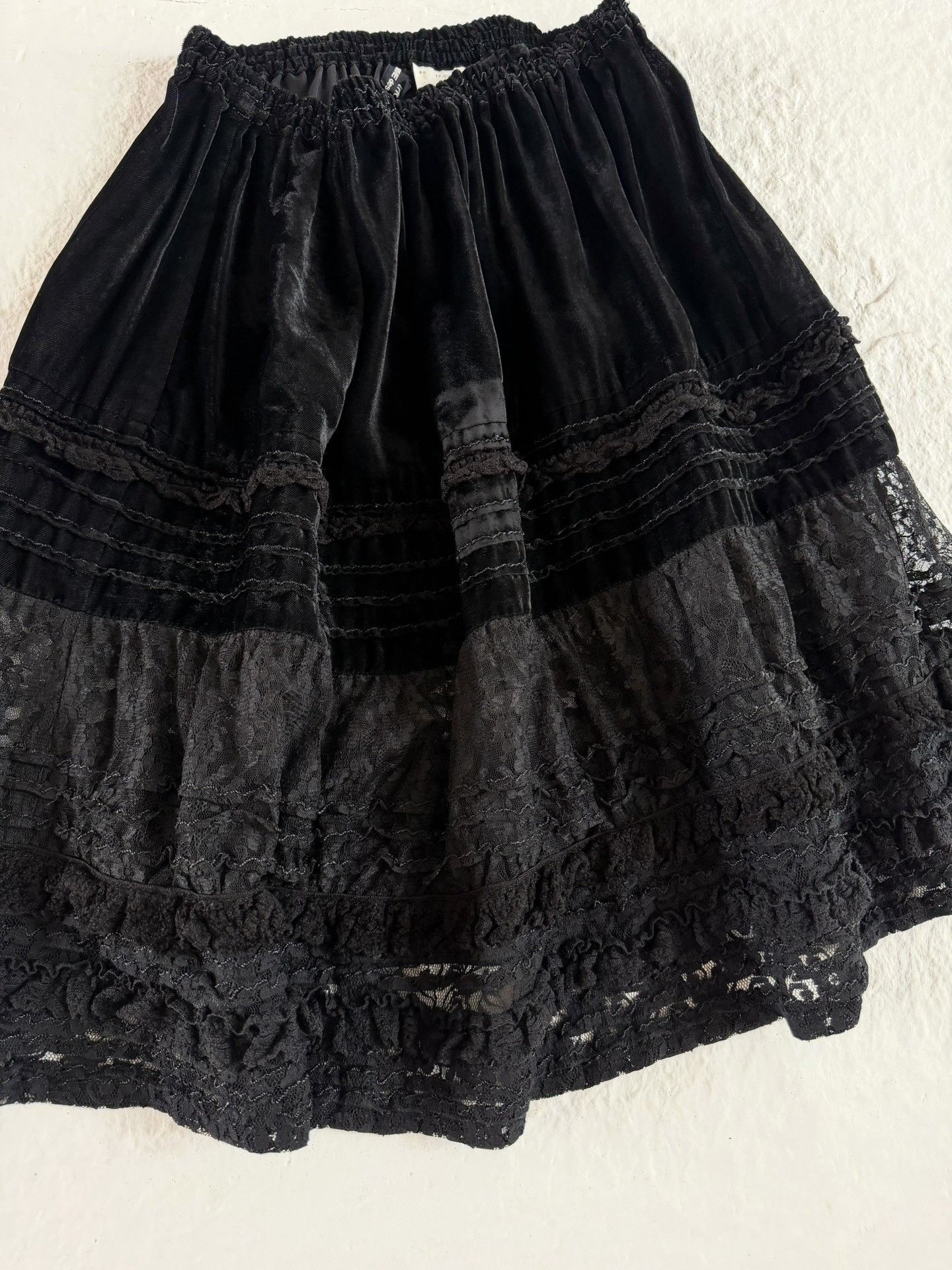 Comme des Garcons Comme des Garcons 2005 Tricot Lace Velvet Skirt Size 32" / US 10 / IT 46 - 3 Thumbnail