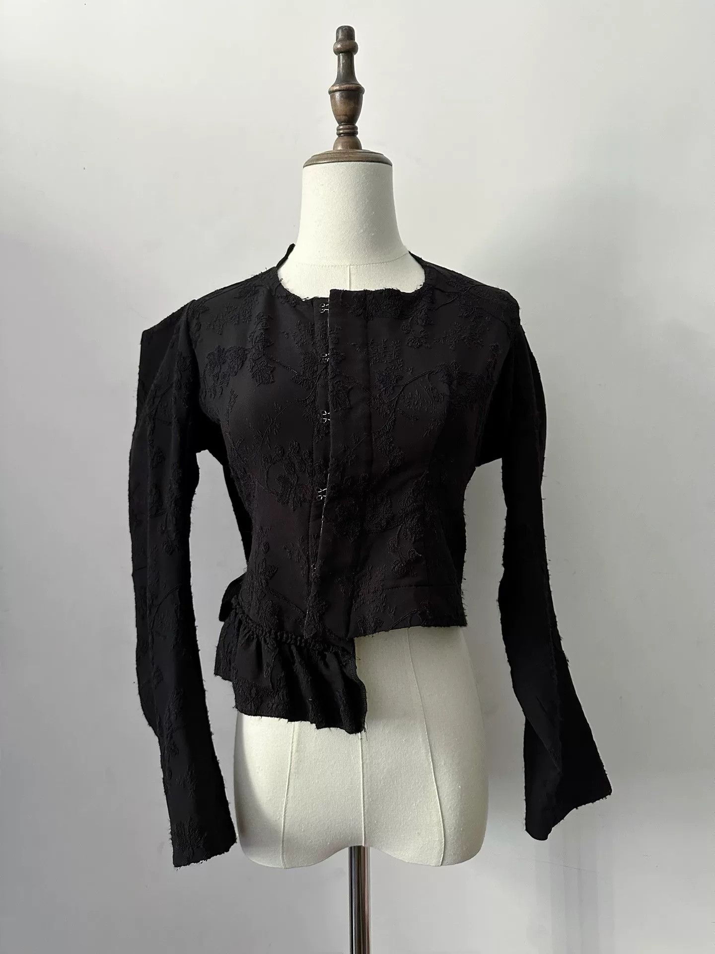 Rei Kawakubo Comme des Garçons 2004 Asymmetric Top Size M / US 6-8 / IT 42-44 - 7 Thumbnail