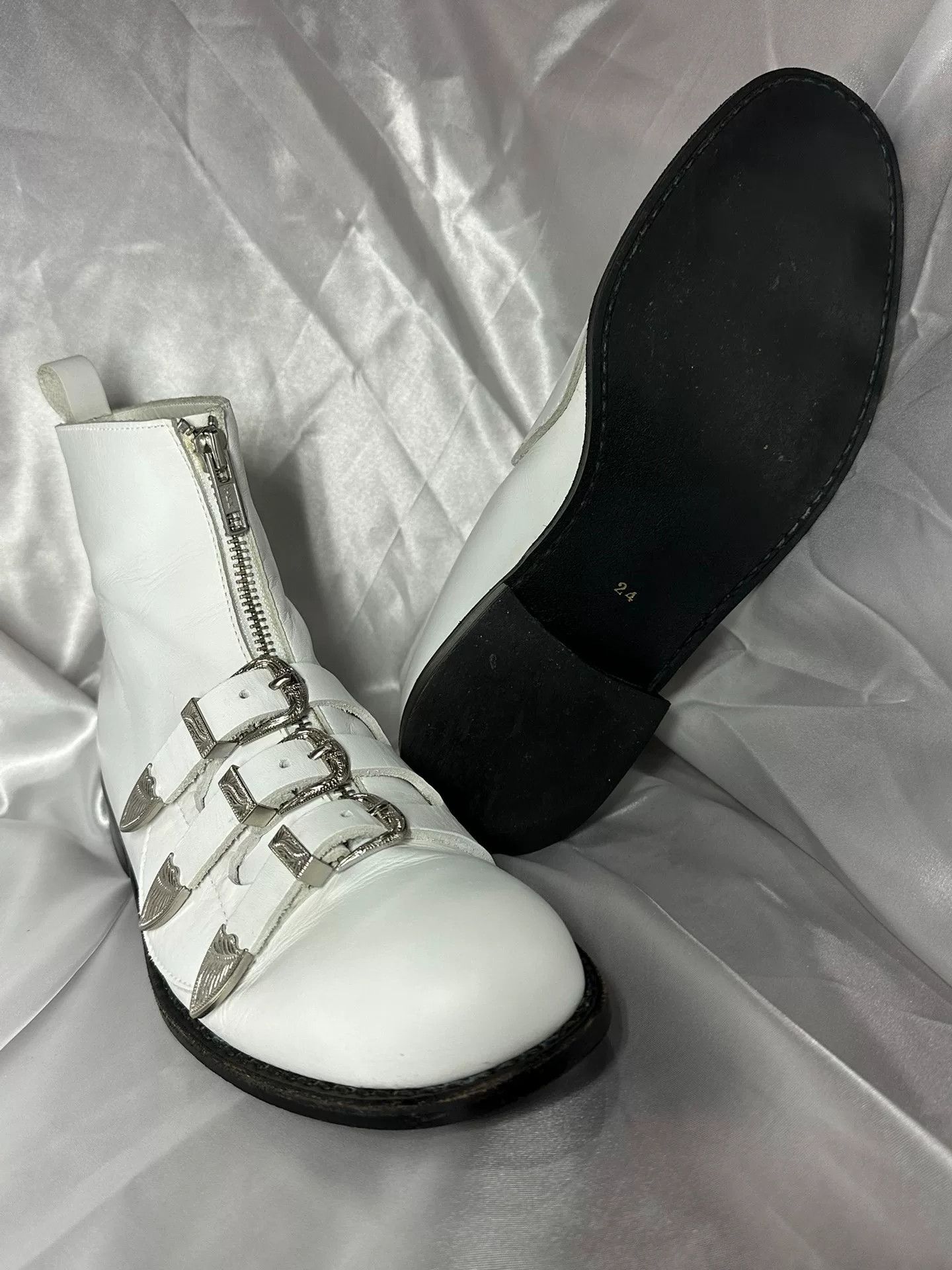 Comme des Garcons Comme des Garçons Three Buckle Zip Boots Size US 7 / IT 37 - 4 Thumbnail