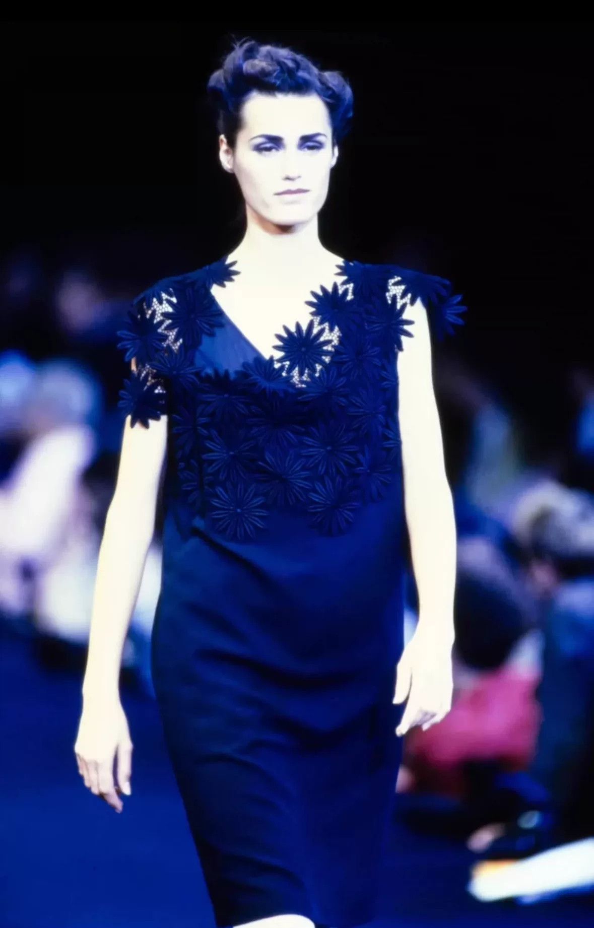 Rei Kawakubo Comme des Garçons 1991 Runway Floral Dress Size M / US 6-8 / IT 42-44 - 2 Thumbnail