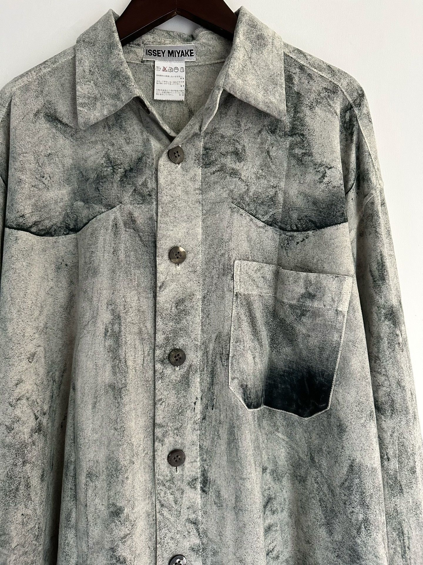 Issey Miyake Issey Miyake 1993 Runway Shirt Size US S / EU 44-46 / 1 - 7 Thumbnail