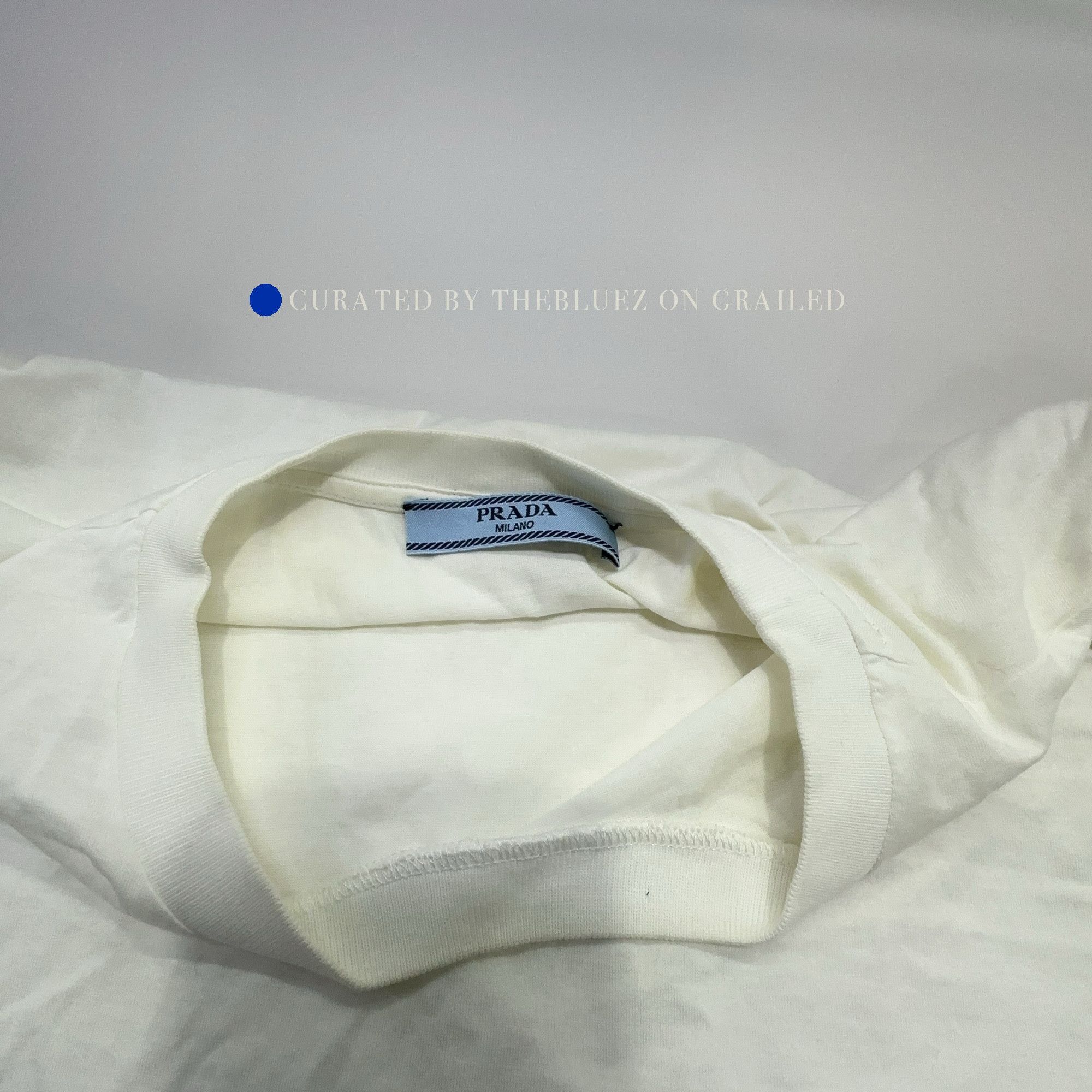 Prada White Short Sleeve Shirt with Black Accent Sleeve Size US L / EU 52-54 / 3 - 7 Thumbnail