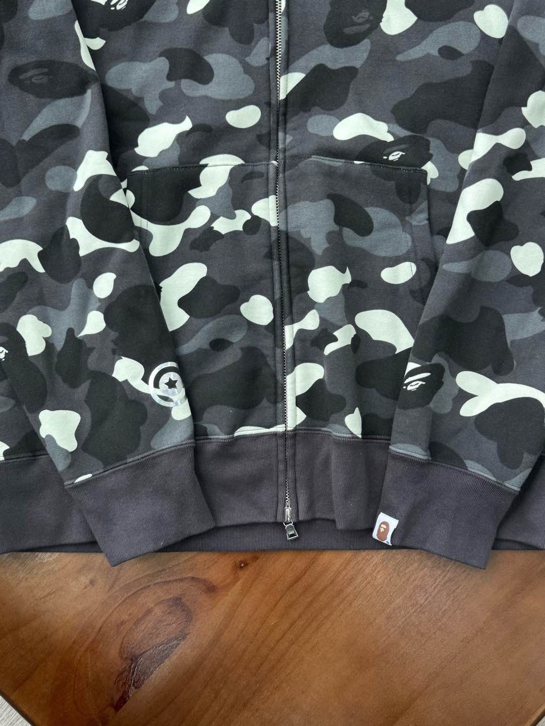 Bape Black Camo Shark Zip-Up Hoodie Size US XL / EU 56 / 4 - 5 Thumbnail