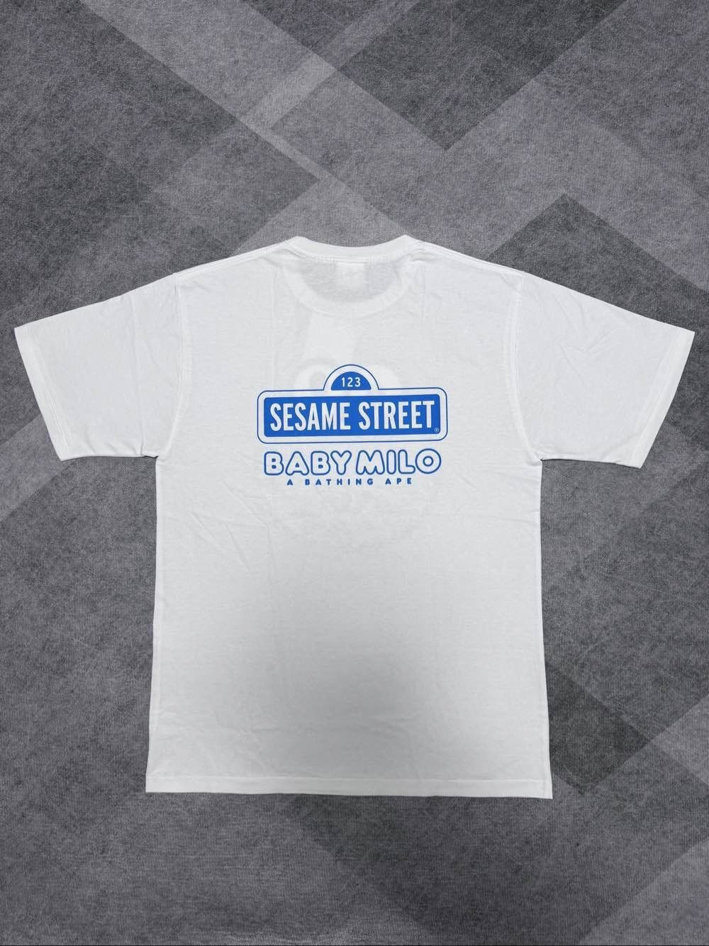 Bape White Short Sleeve Graphic T-Shirt with Blue Camo Face Size US XL / EU 56 / 4 - 2 Thumbnail