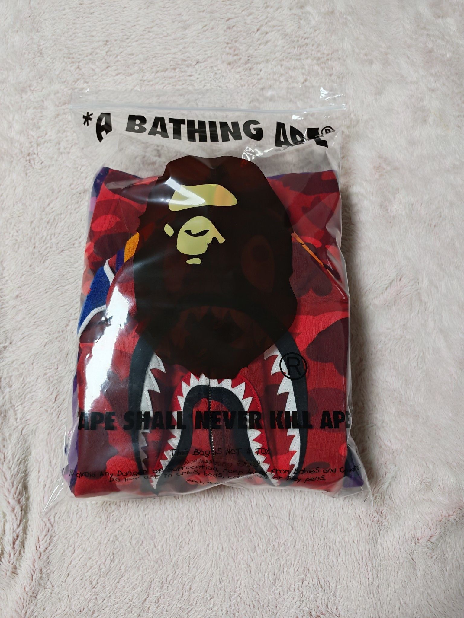 Bape Multi Camo Shark Hoodie - Size L Size US L / EU 52-54 / 3 - 7 Thumbnail